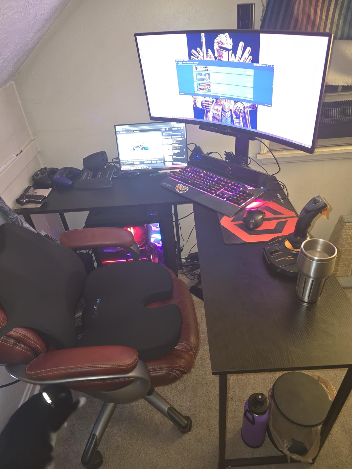 Casaottima L Shaped Gaming Desk, Corner Desk Gaming Table for Home Office, Computer Desk Sturdy Writing Workstation for Small Space, Easy to Assemble, 51 inch, Carbon Fiber Surface, Black customer photo 2