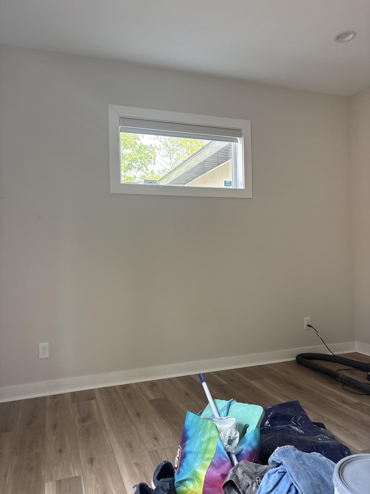 Motorized Roller Shade, 100% Blackout Smart Window Blinds Work with Homekit, Alexa, Google Home, Remote Control, Electric Blinds with USB/Solar Pannel,Dark Eclipse Black customer photo 2