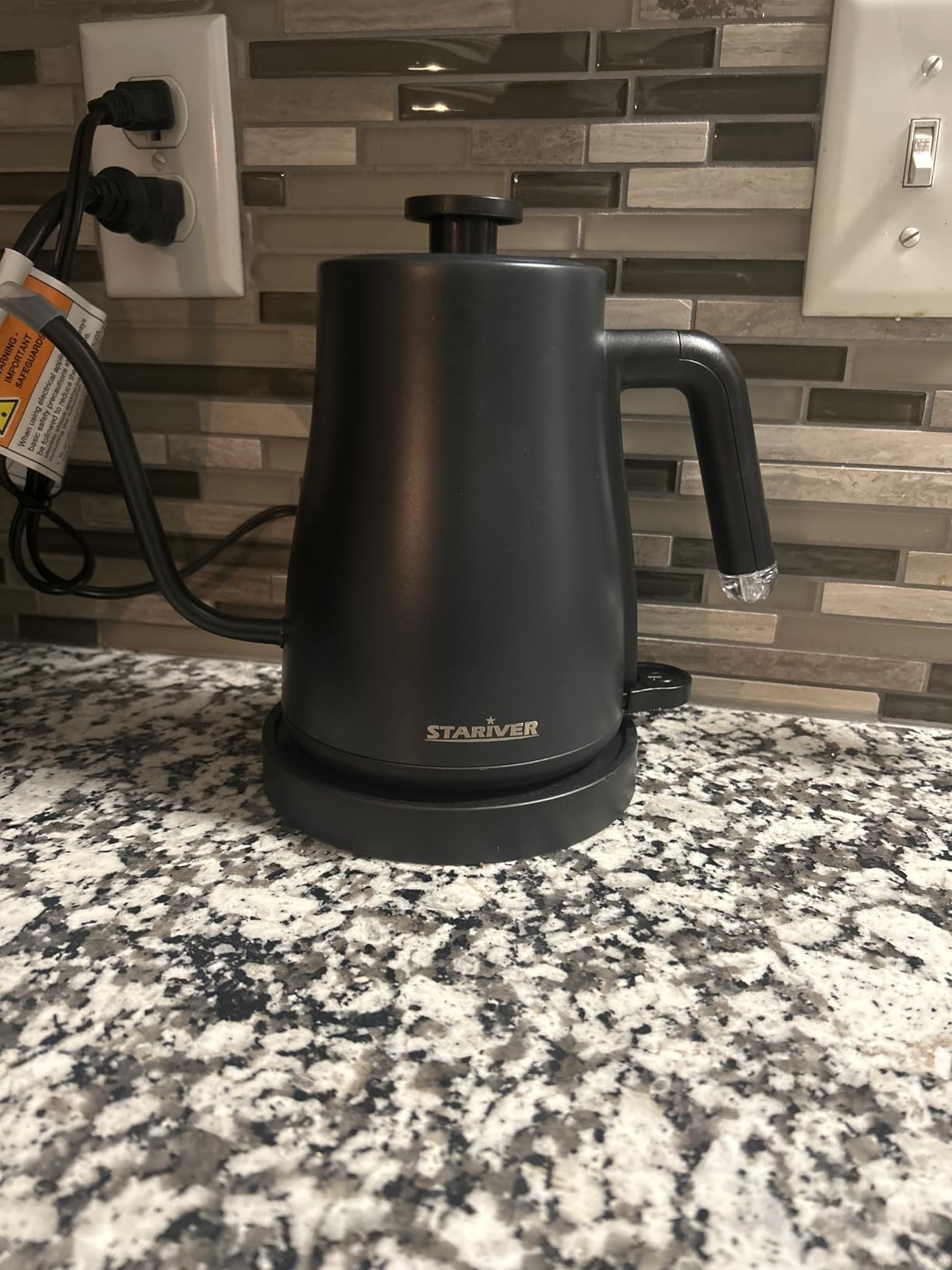 Stariver Gooseneck Electric Kettle, 0.8L Electric Tea Kettle Tea Pot, Pour Over Coffee Kettle with Stainless Steel Inner Lid & Bottom, Water Boiler with Auto Shut Off and Boil Dry Protection, Black customer photo 2