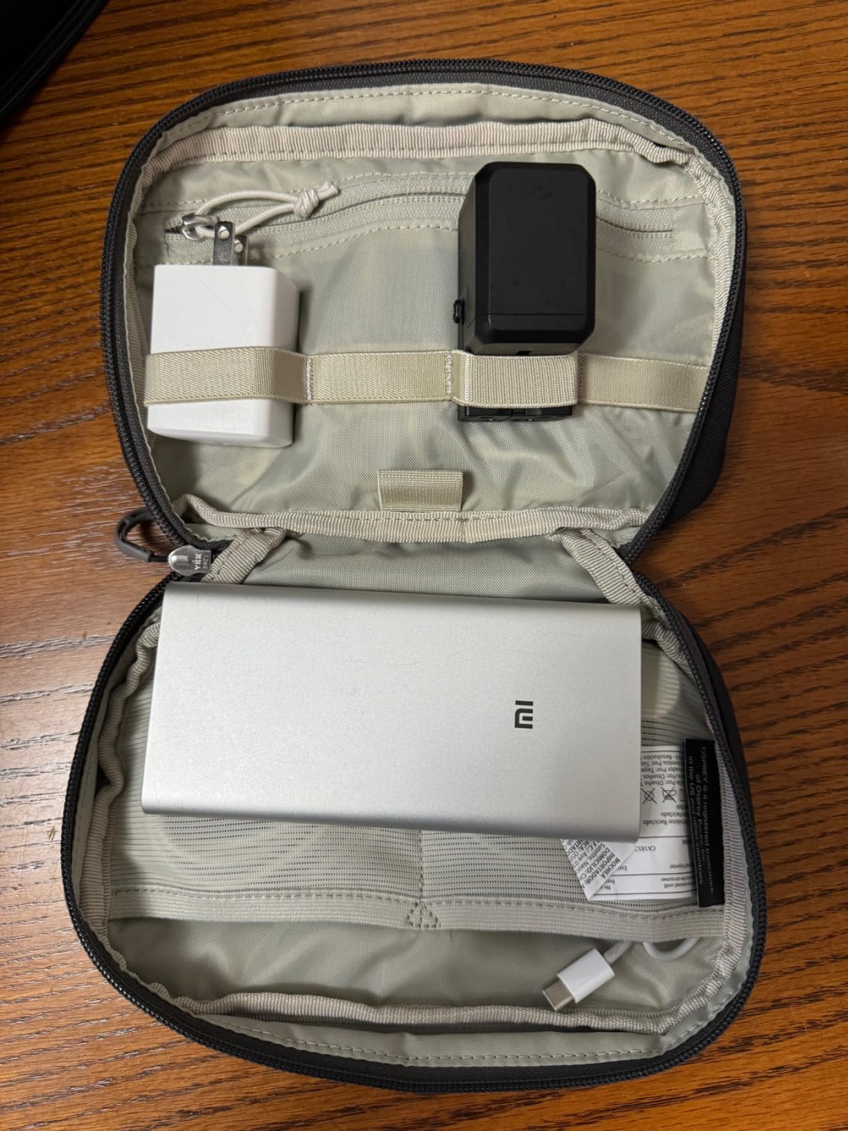 Osprey Daylite Powerhouse Electronics Organizer customer photo 1