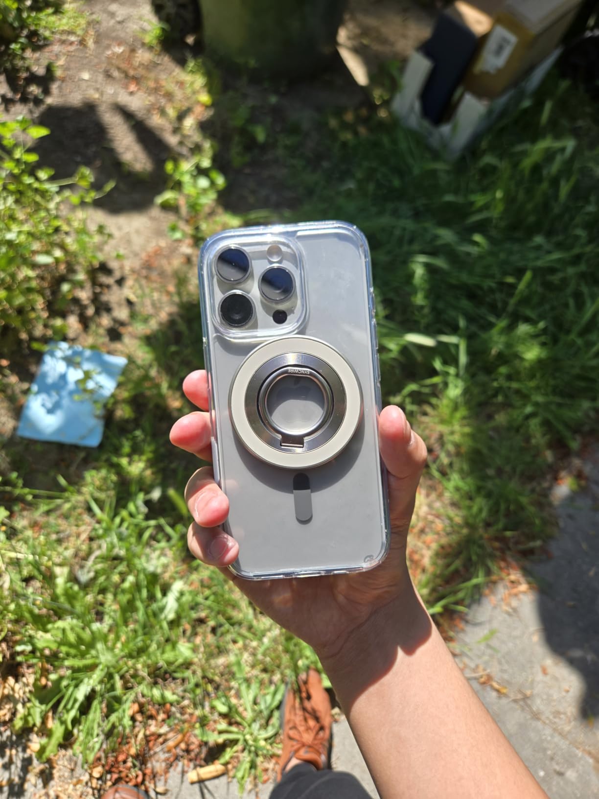 Spigen Ultra Hybrid T MagFit for iPhone 16 Pro Case [Camera Control Button] [Compatible with MagSafe] [Amazon's Choice] - Clear customer photo 2