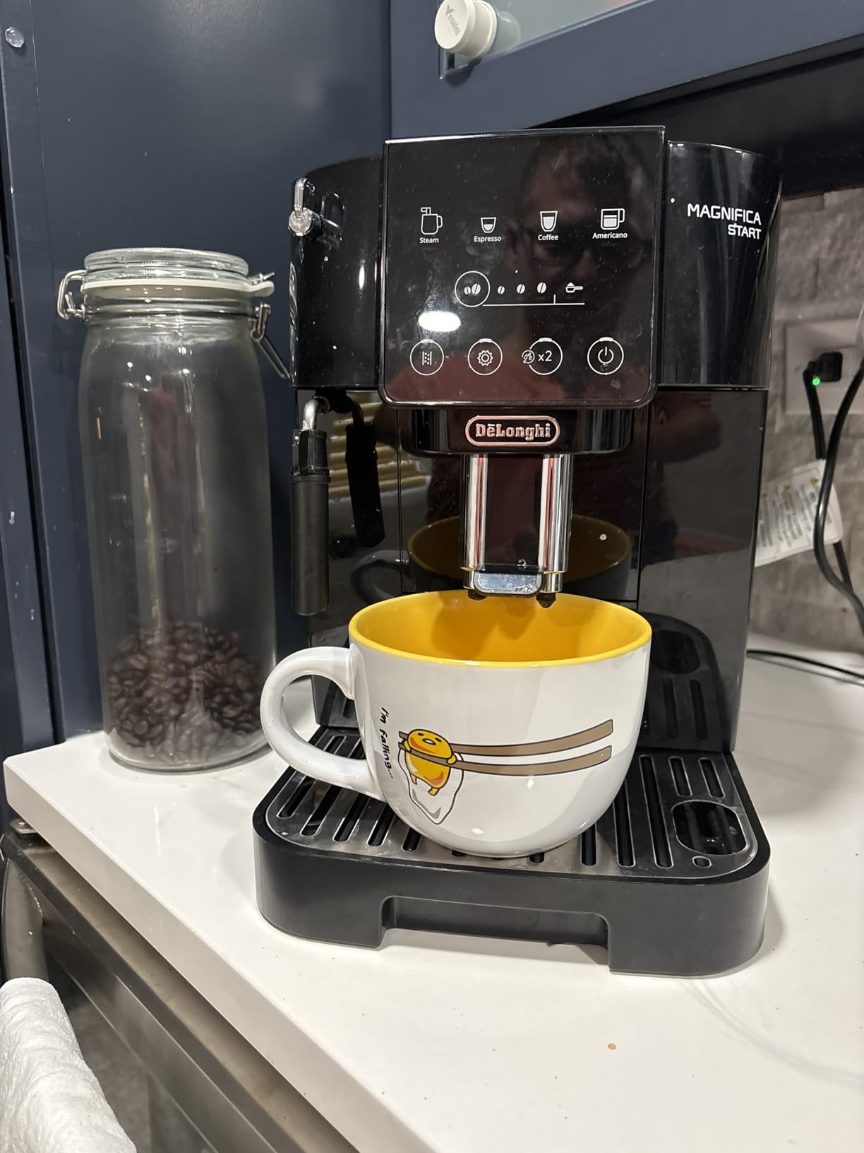 De'Longhi Magnifica Start Automatic Espresso Machine with Manual Milk Frother & Built in Grinder - 3 One-Touch Recipes customer photo 1