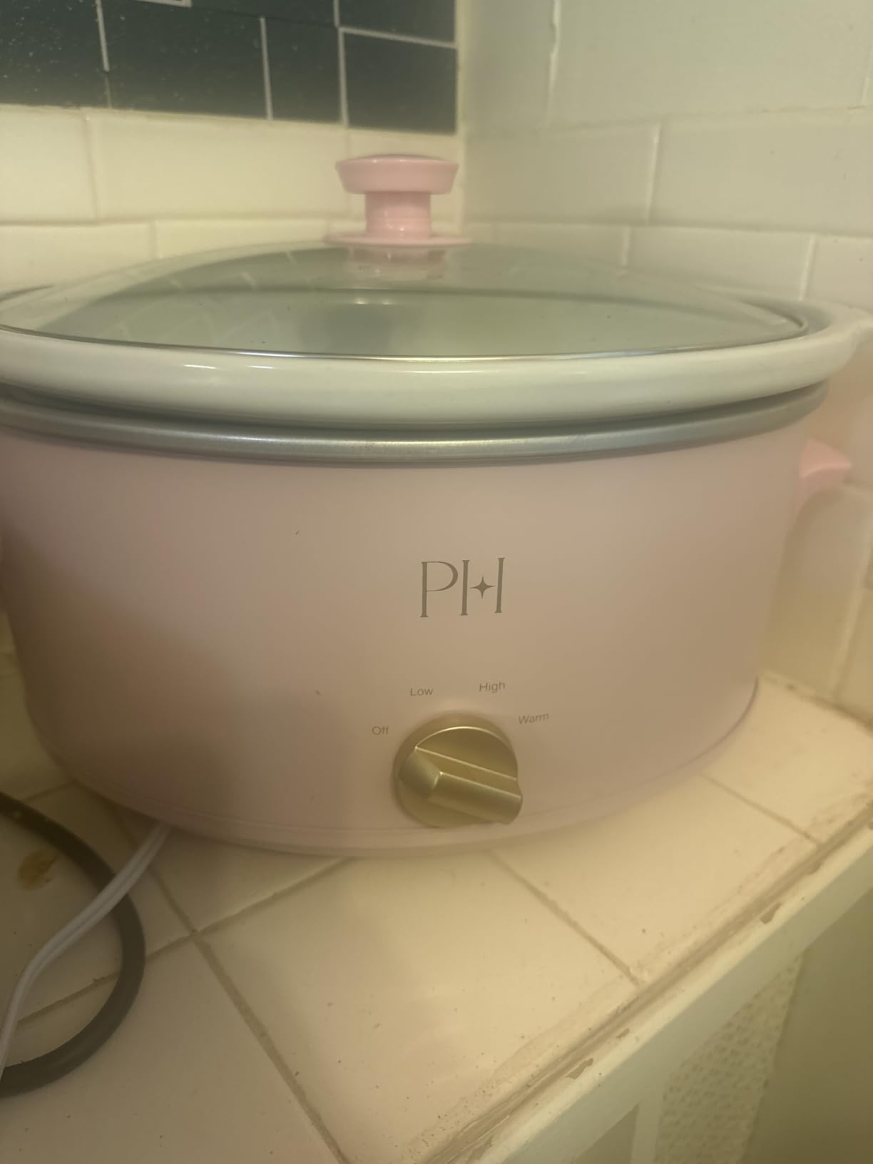 Paris Hilton 6-Quart Manual Slow Cooker, Naturally Nonstick Stoneware Ceramic Insert, Three Settings (Low, High, Warm), Dishwasher Safe Family Size Slow Cooker, Pink customer photo 1