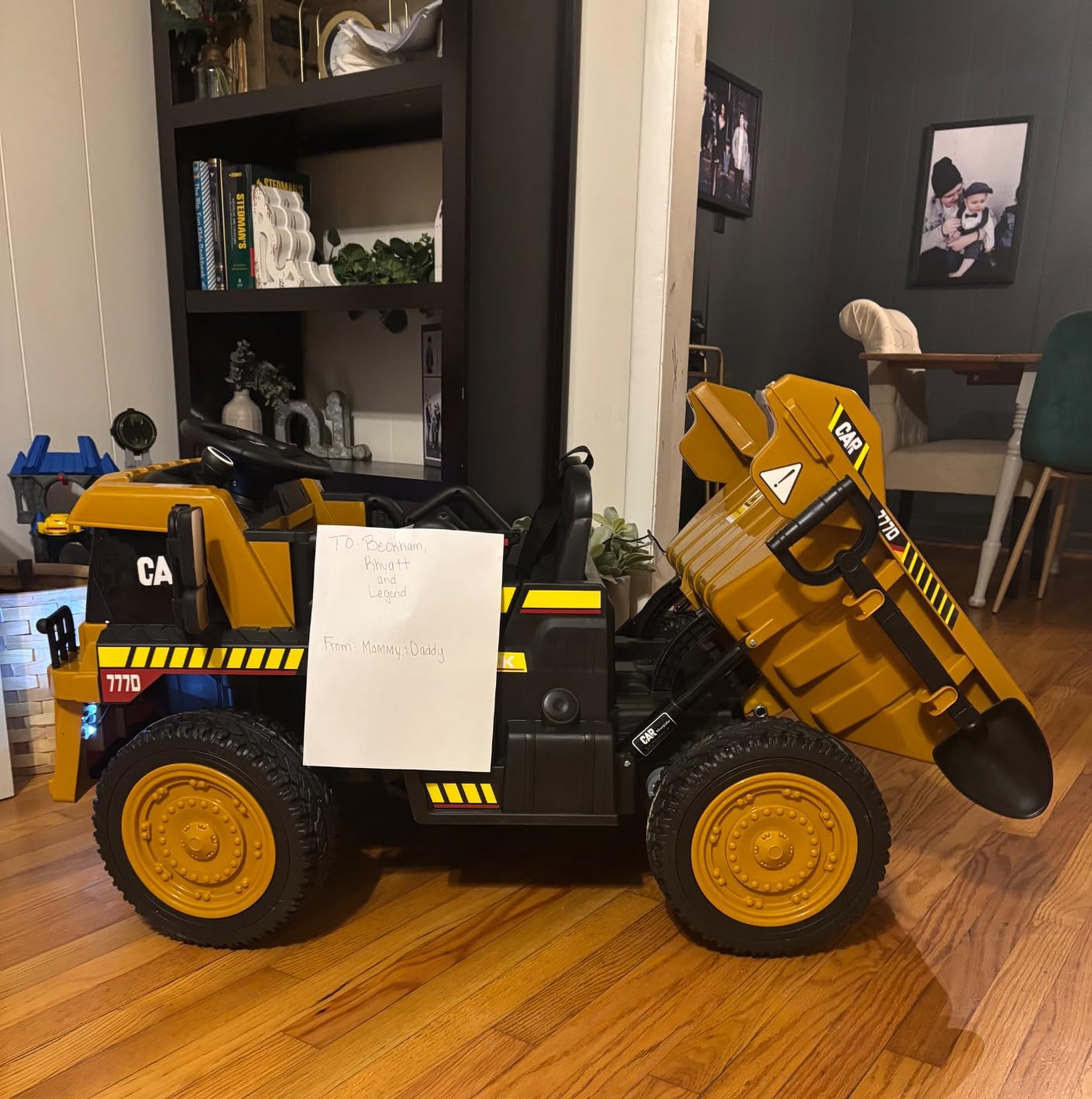 NEWQIDA 24V Ride on Dump Truck, Electric Car for Kids with Remote Control, Kids Ride on Toys Construction Vehicles w/Electric Dump Bed, Shovel, Powerful Motors, EVA Tires, Soft Start, 2 Seater customer photo 2