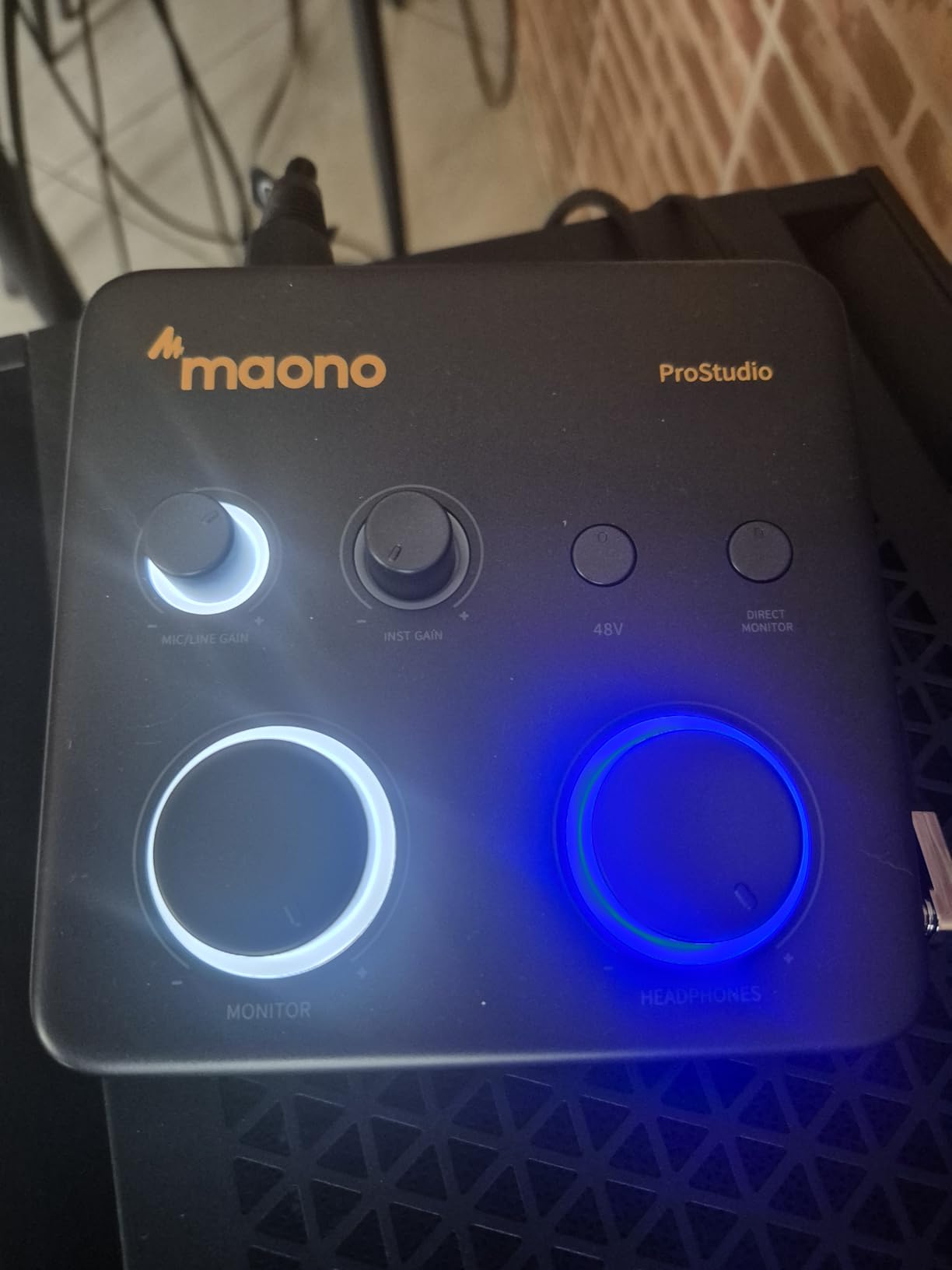 MAONO USB Audio Interface for PC with XLR Input 24-bit/192kHz, LOOPBACK, ASIO Driver for Recording Music, Podcast, Streaming (PS22 Lite) customer photo 2