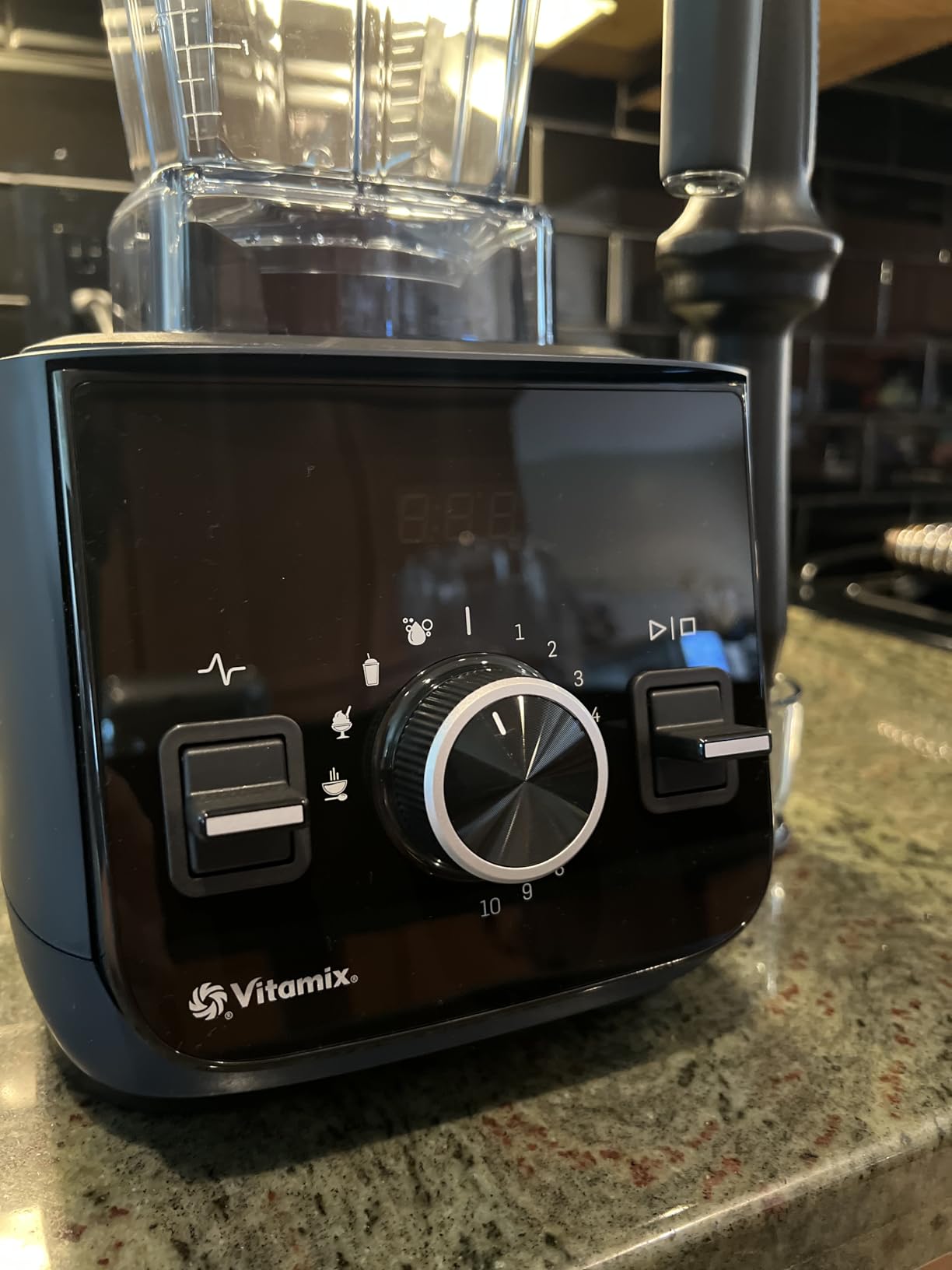 Vitamix Ascent X2 Blender with Three Blending Programs, Self-Cleaning Program, Professional-Grade Blender for Smoothies, Soups and More, Stainless-Steel Blades, 48 Oz Container, Polar White customer photo 2