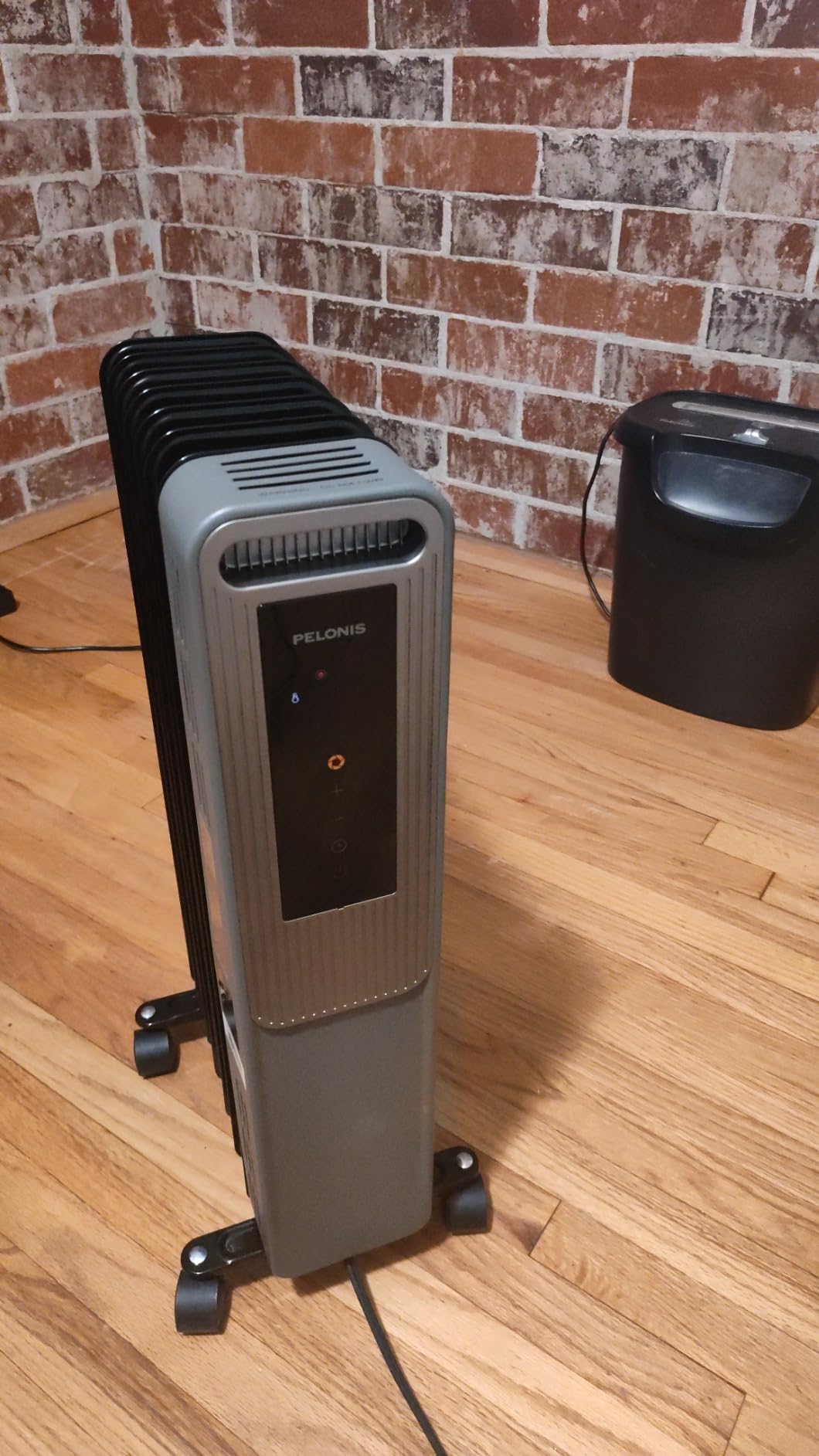PELONIS Oil Filled Radiator, Electric Space Heater for Indoor Use Large Room with Thermostat & Remote, 3 Modes & 3 Heat Settings, ECO Mode, 24H Timer, Quiet, Overheat & Tip-Over Protection, 1500W customer photo 1