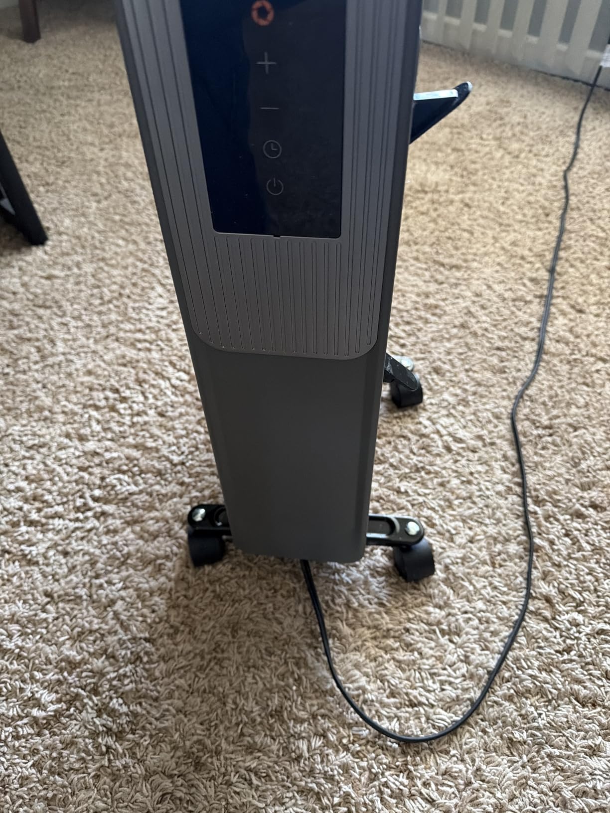 PELONIS Oil Filled Radiator, Electric Space Heater for Indoor Use Large Room with Thermostat & Remote, 3 Modes & 3 Heat Settings, ECO Mode, 24H Timer, Quiet, Overheat & Tip-Over Protection, 1500W customer photo 2