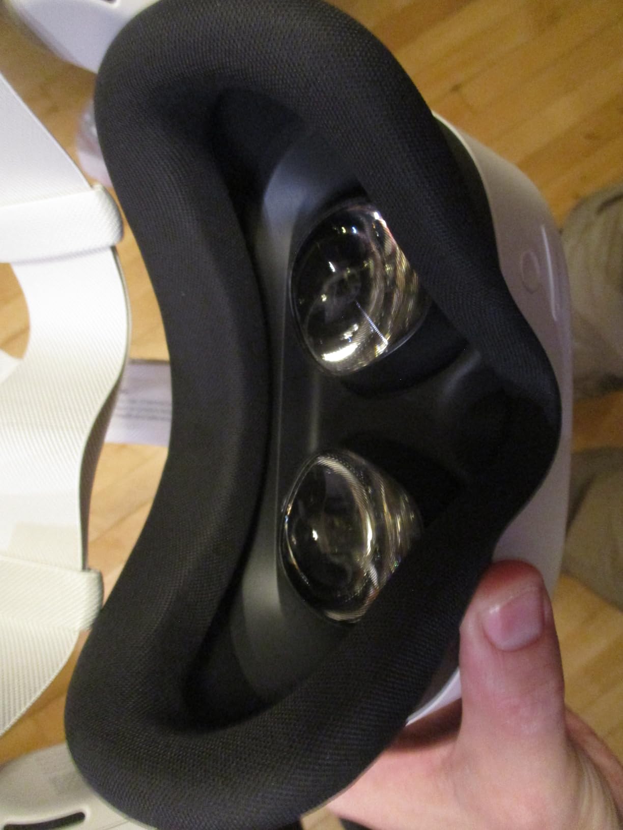 Meta Quest 3S 256GB | VR Headset - 2X Graphical Processing Power - Get Batman: Arkham Shadow Included customer photo 1