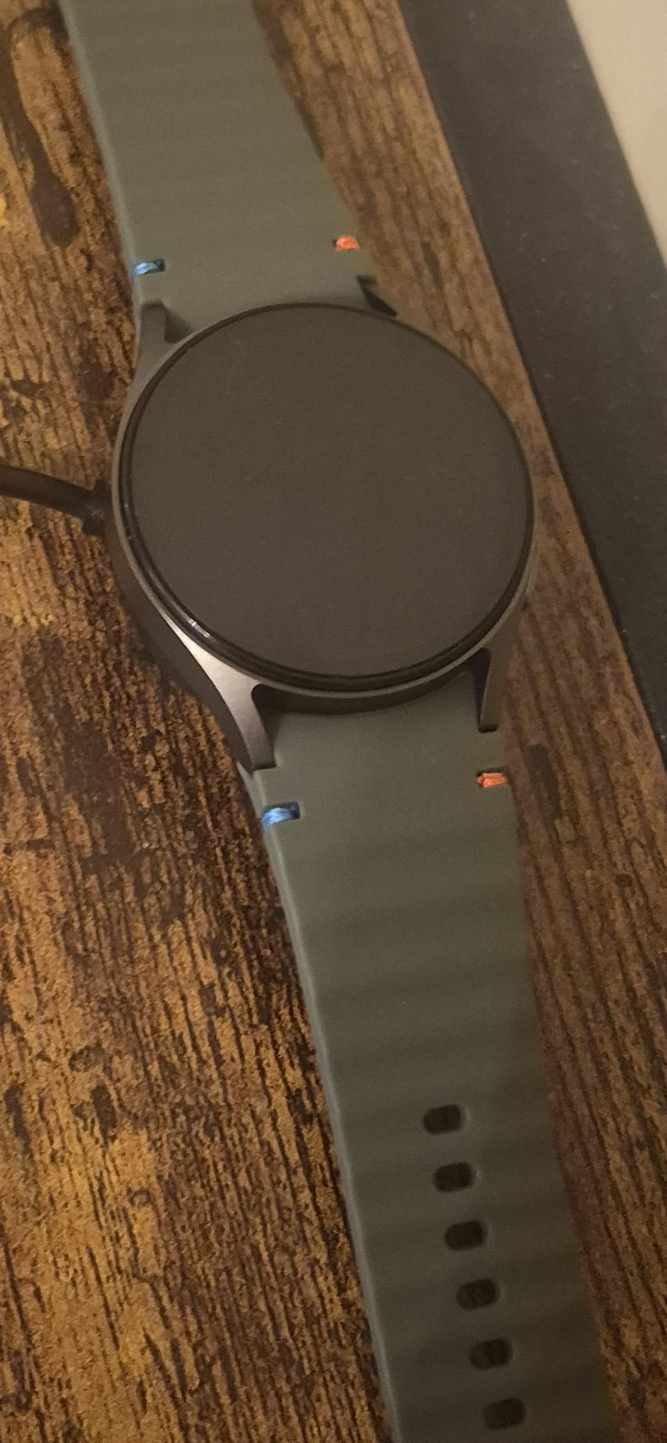 Samsung Galaxy Watch7 40mm L300N GPS, Green (Renewed) customer photo 1