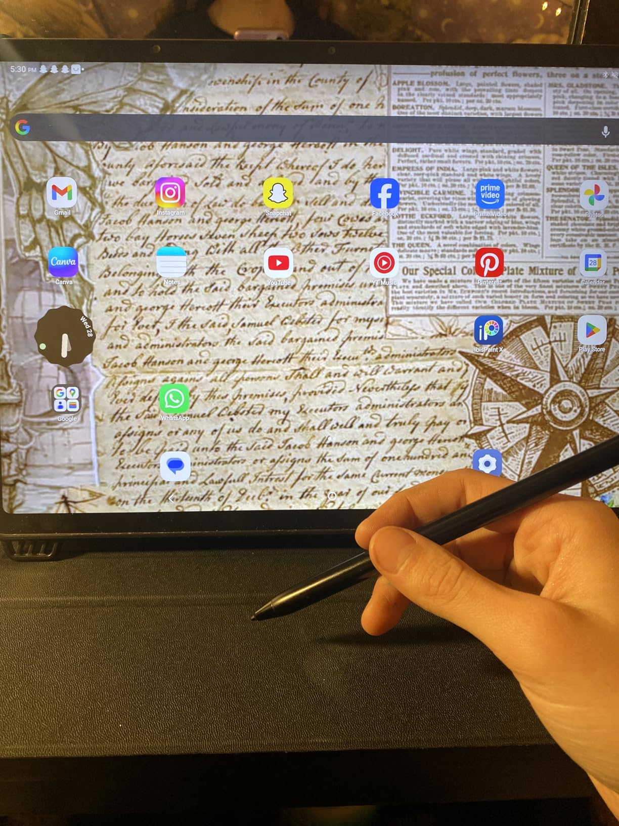 UGEE Pad 8GB+256GB Fun Drawing Pad, 14.25'' Standalone Drawing Tablet with No Computer Needed, 2.4K Ultra HD Large Screen with Full-Laminated Screen, Android 14 iPad Drawing Stand for 10000mAh+27W Battery customer photo 1