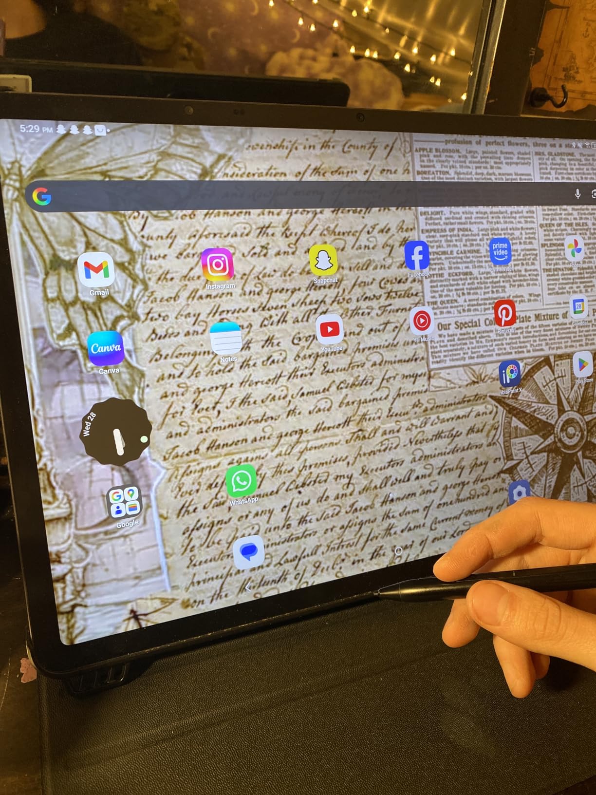 UGEE Pad 8GB+256GB Fun Drawing Pad, 14.25'' Standalone Drawing Tablet with No Computer Needed, 2.4K Ultra HD Large Screen with Full-Laminated Screen, Android 14 iPad Drawing Stand for 10000mAh+27W Battery customer photo 2
