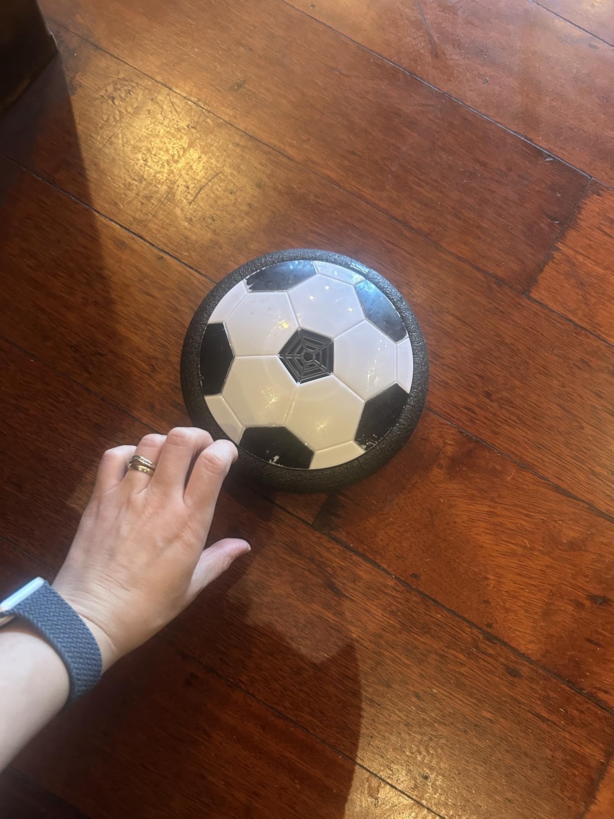Ocditikl Hover Soccer Ball, Air Floating Soccer with LED Lights & Foam Bumper, Indoor Soccer Toys for Kids Ages 5-12 customer photo 2