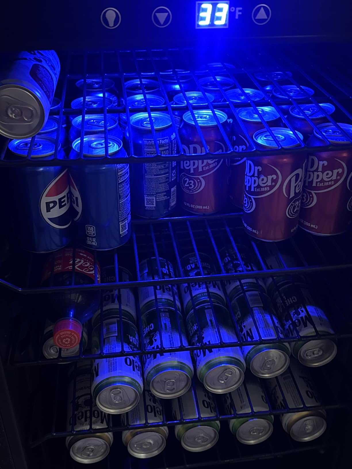 Electactic Mini Fridge 130 Can Beverage Refrigerator Cooler, 3.2 Cu.Ft Drink Fridge for Soda Wine Beer, Adjustable Temperature Control for Home Office, Black customer photo 2