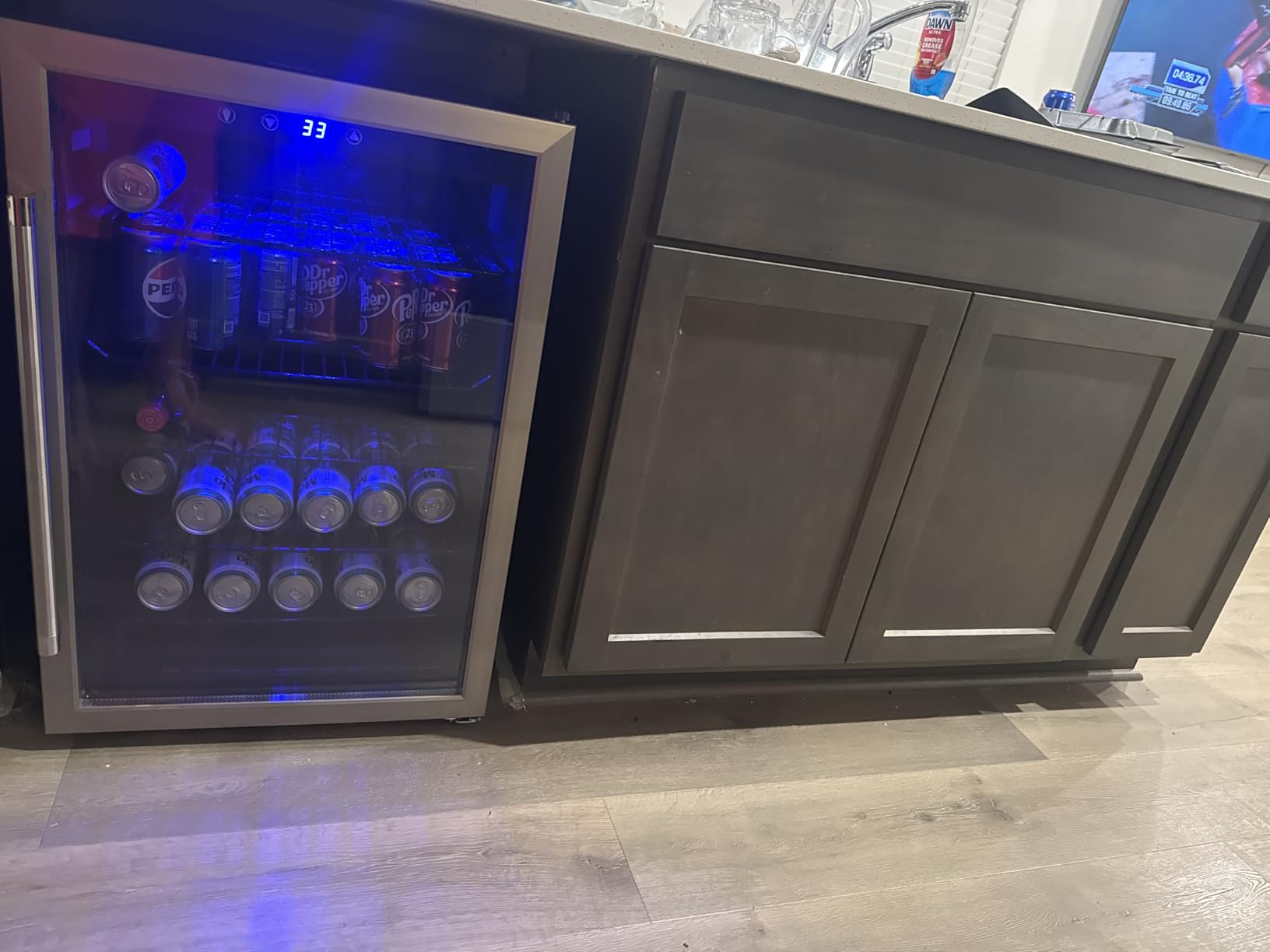Electactic Wine Cooler 37 Bottle Freestanding Fridge with Stainless Steel Reversible Glass Door, 145 Can Beverage Refrigerator Quiet Compressor for Home Kitchen Bar, 4.5 Cu.ft Silver customer photo 2