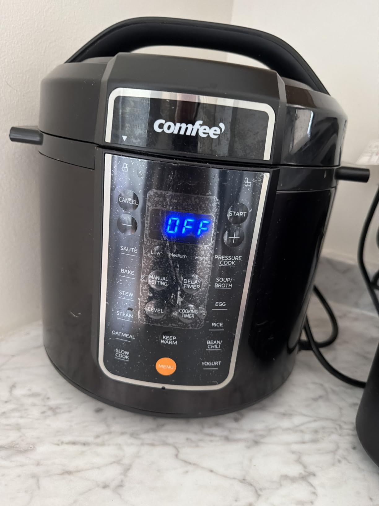 COMFEE 12-in-1 Electric Pressure Cooker, Instant Multi, Non-Stick Pot, Yogurt Maker, Rice Cooker, Slow, Saute Steamer, Pressure Cooker 6 Quart Black customer photo 1