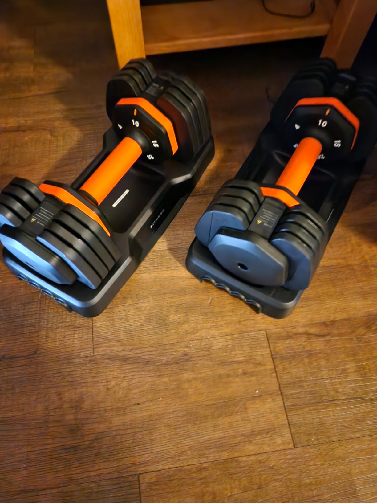 2026 FDB2 Updated Adjustable Dumbbell Set of 2, 110lbs/50lbs Weights Dumbbell Set with Storage Box, Anti-slip Silicone Grip customer photo 2