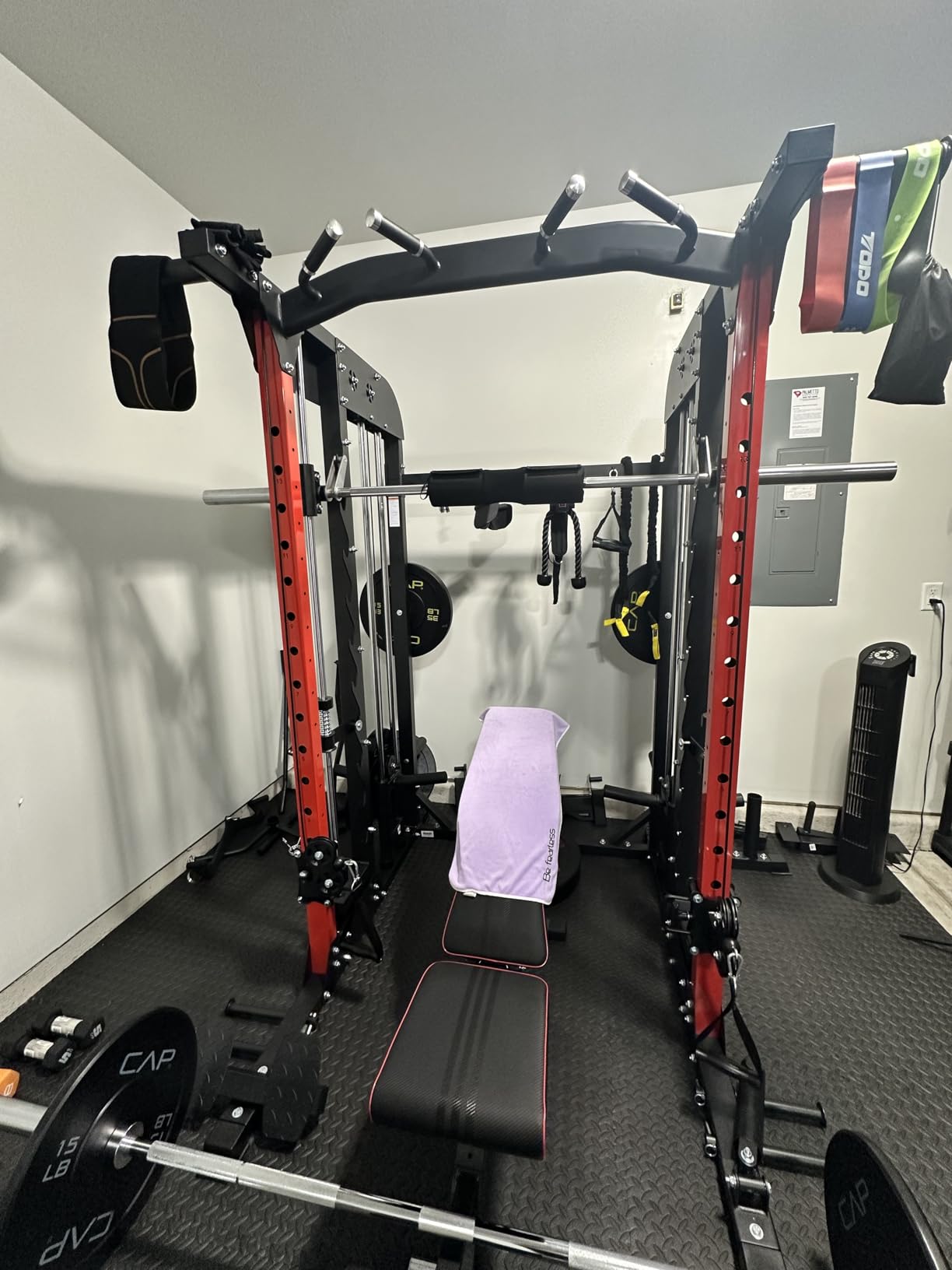 pooboo Multi-Functional Machine Power Cage, 2000LB Squat Rack, LAT-Pull Down System, Dual Pulley Cable Crossover System, Home Gym Workout Machine with Strength Training Attachments customer photo 1