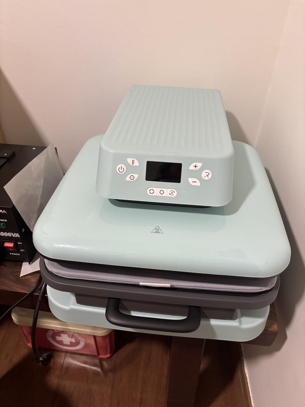 HTVRONT Auto Heat Press Machine for T Shirts - Heat Press 15x15 with Auto Release - Heats Up Fast & Heat Evenly, Professional Heat Press Machines for HTV, Sublimation, Heat Transfer Projects customer photo 1