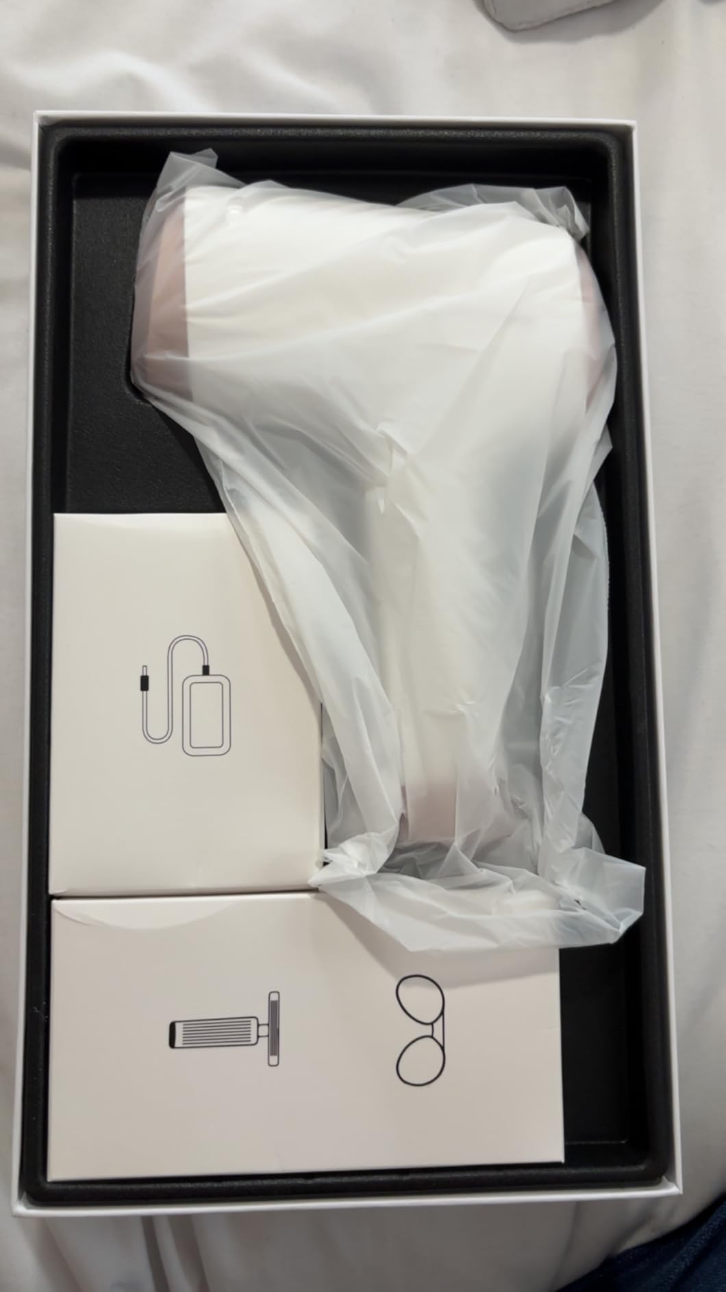 Ubroo IPL Laser Hair Removal Device, 21J Energy, 96% Hair Reduction, 41°F Ice Cooling for Women & Men, Face Bikini Underarm, Safe & Painless, At-Home Professional Results customer photo 2