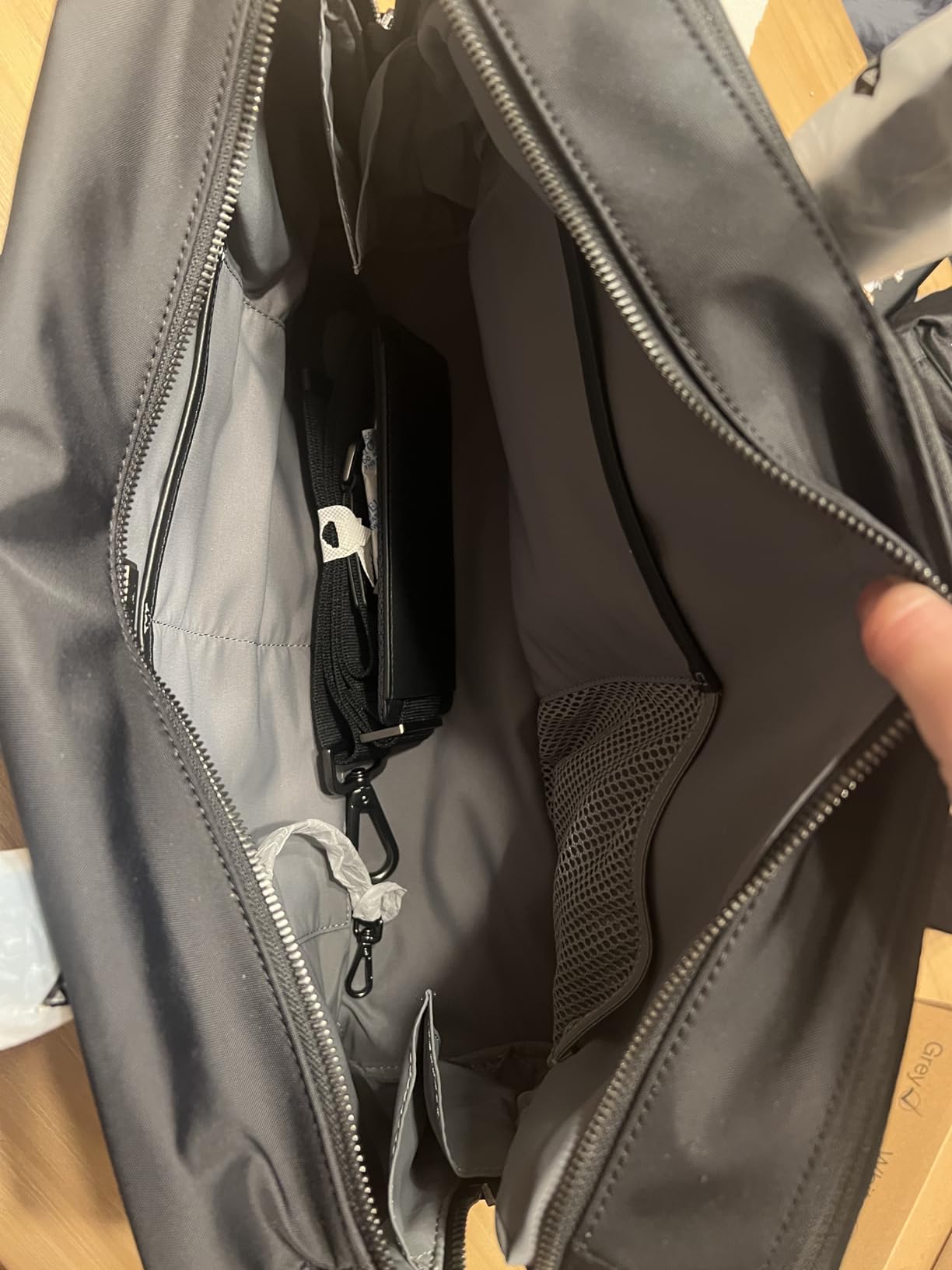 The Everywhere Bag - Airline Approved Carry-On Bag with Padded Laptop Pocket customer photo 2