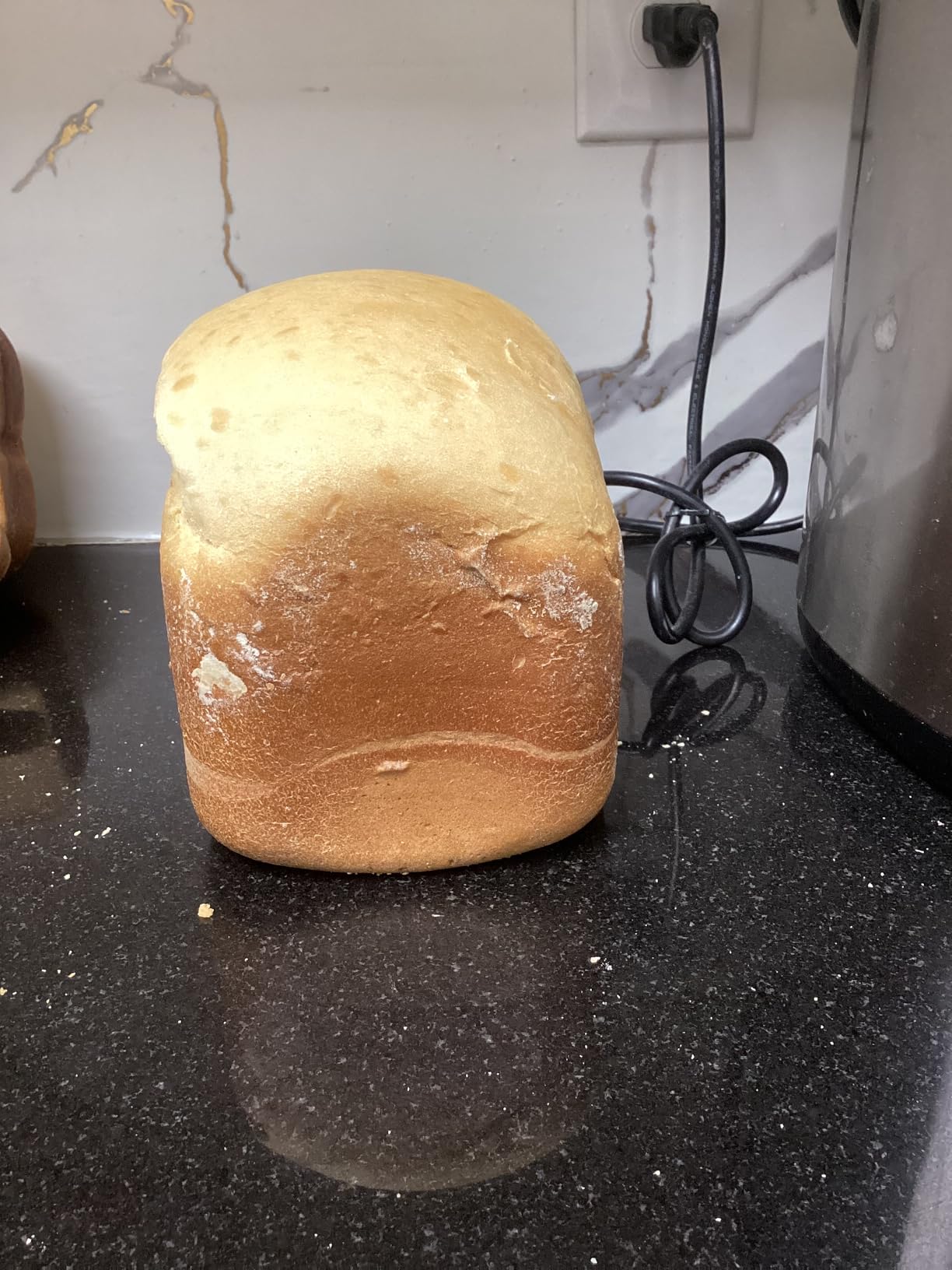 2LB Bread Maker Machine, OSIPOTO 17 in 1 Automatic Stainless Steel Bread Machine, Non-stick, Beginner-Friendly Controls, 15 Hour Timer, Easy to Clean Low Noise, High Success Rate for Homemade Bread customer photo 2