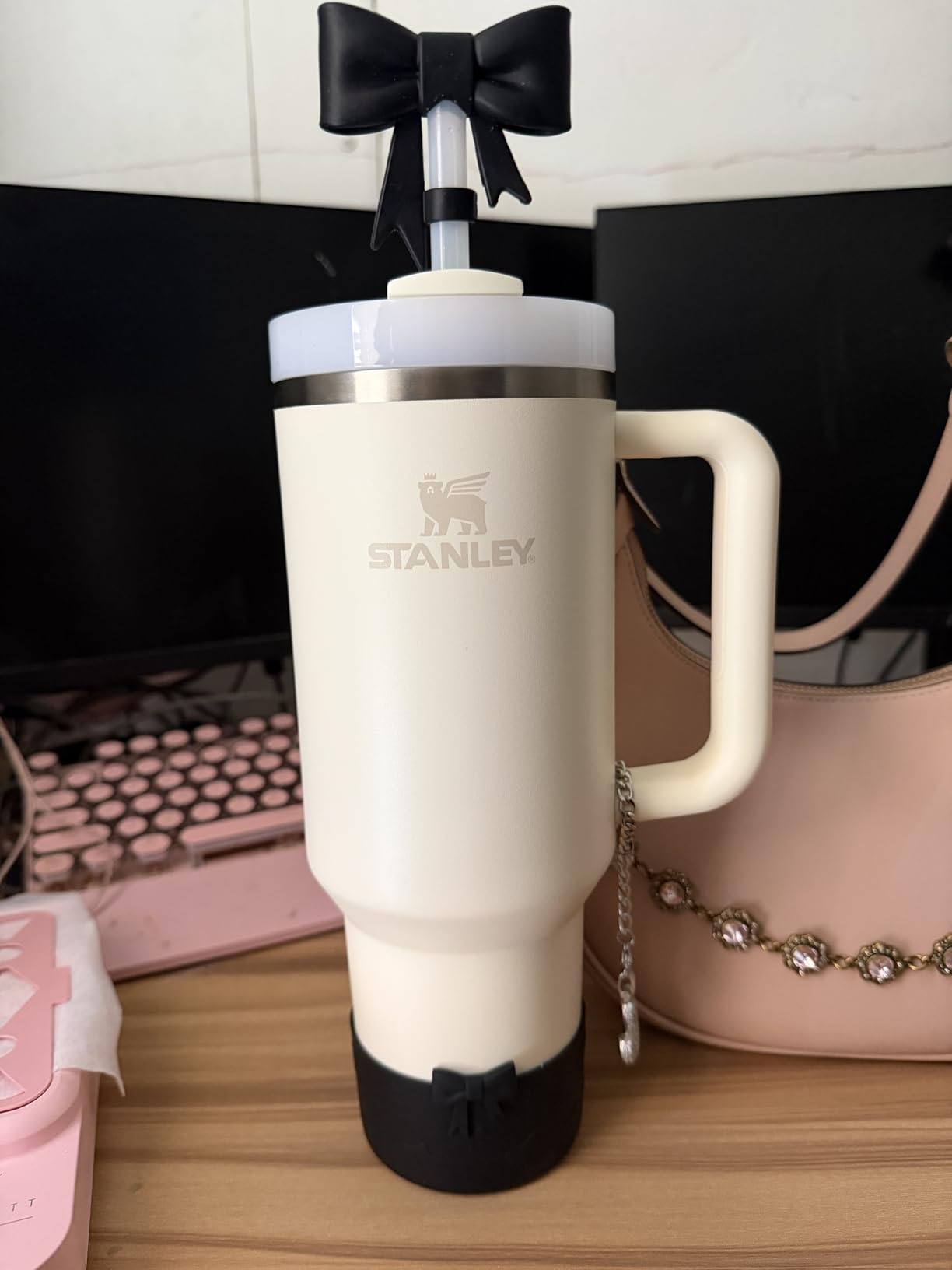 STANLEY Quencher H2.0 Tumbler with Handle & Straw 64 oz | Flowstate 3-Position Lid | Large Capacity for Travel & Sports | Insulated Stainless Steel Cup | BPA-Free | Lilac customer photo 1