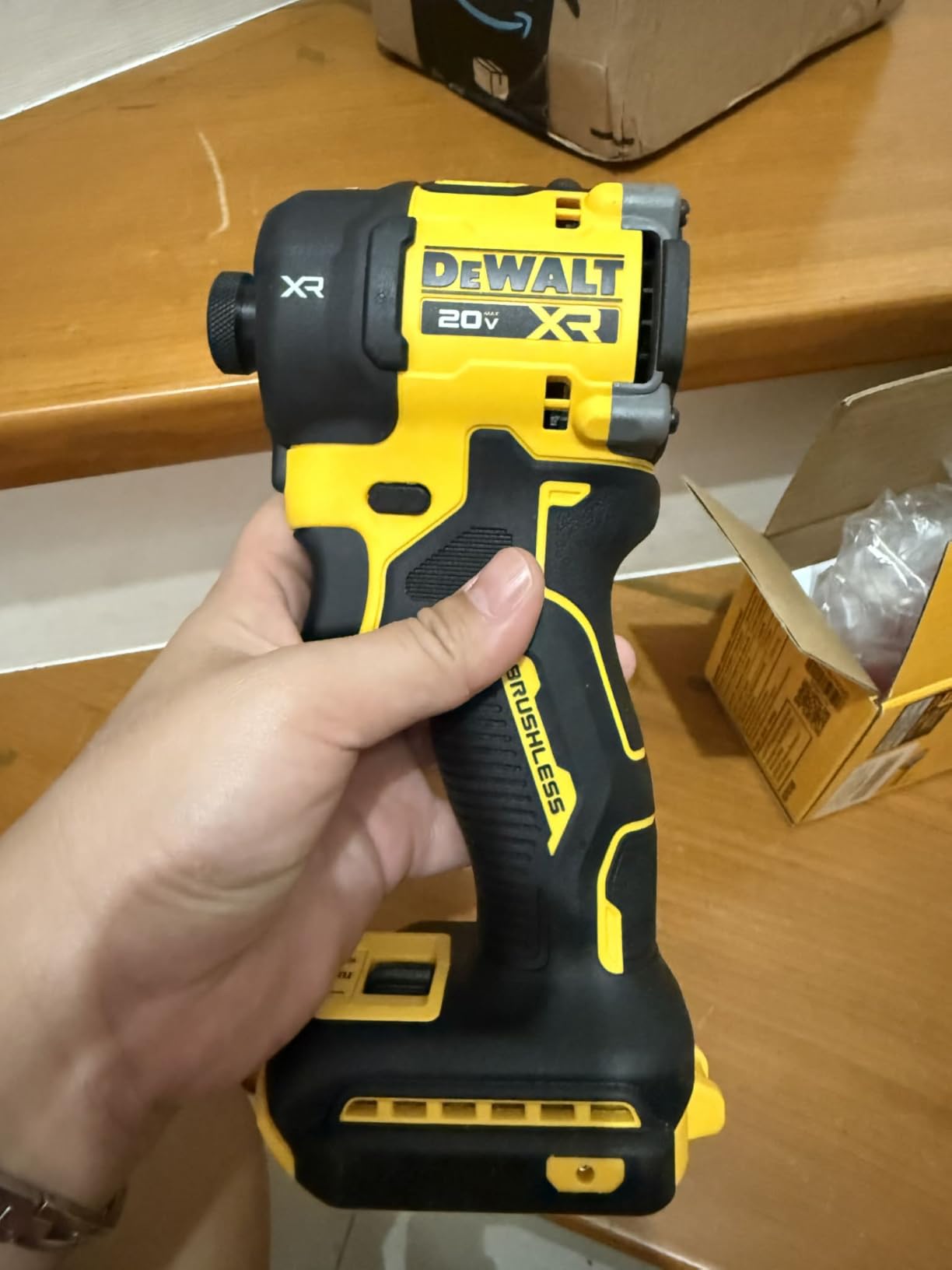 DEWALT 20V MAX 1/4 Inch Hydraulic Impact Driver, Quiet, Brushless Cordless XR Extreme Runtime, LED Halo Ring, Tool Only (DCF870B) customer photo 2