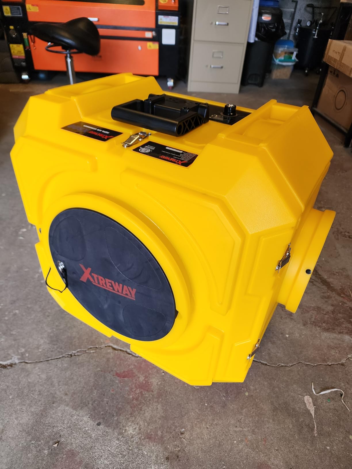 800CFM Hepa Air Scrubber with 4-Stage Filtration, Stackable Negative Air Machine, Commercial Air Purifier with MERV-10/HEPA/Carbon Filters for Water Damage, Construction, Industrial and Home Use customer photo 1