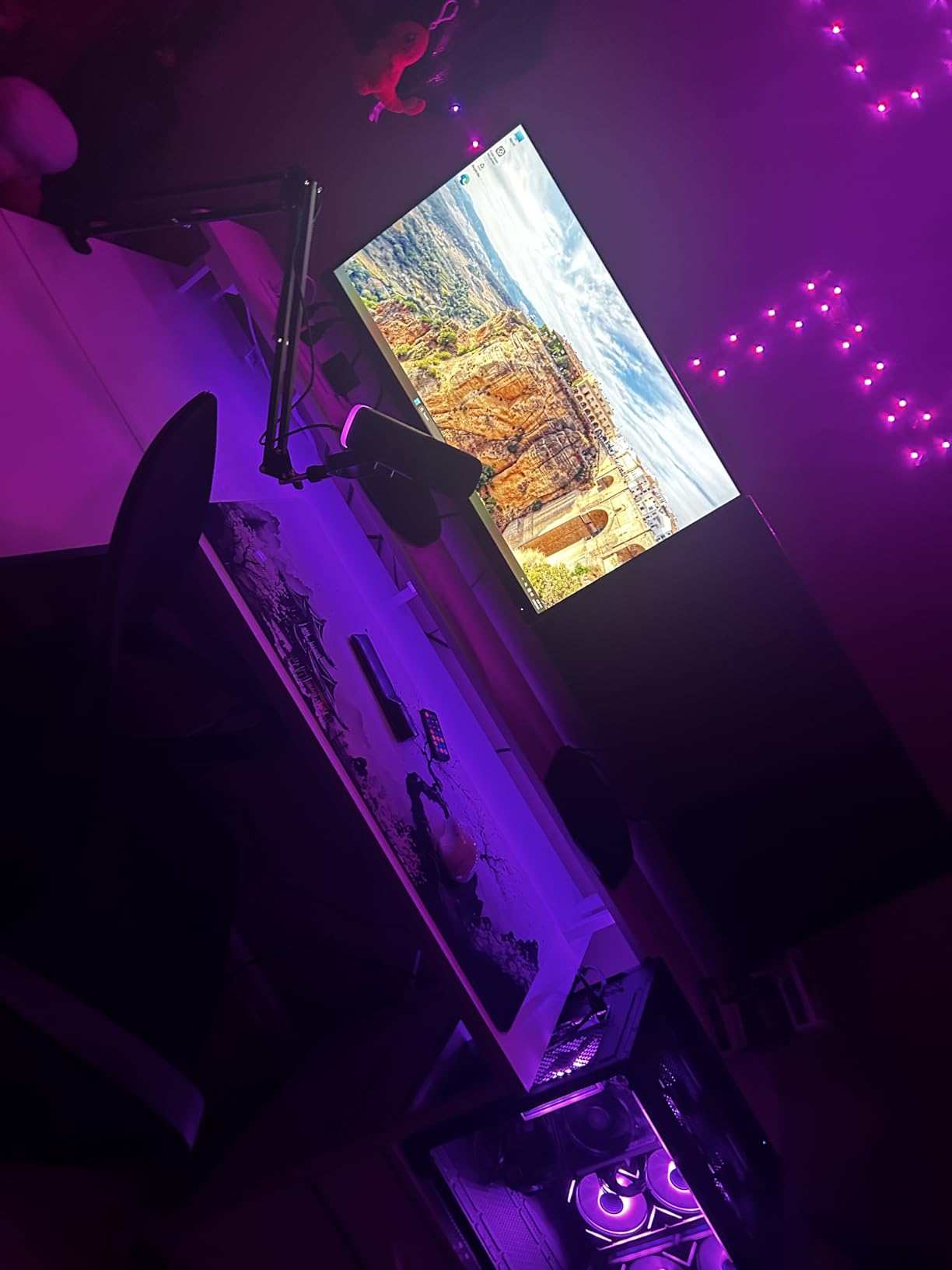 YAWYORE Gaming PC Desktop Computer AMD R5 5600GT 16GB 1TB NVMe Towers WiFi, 16GB DDR4 3200MHz, 1TB M.2 NVMe PCIe, 550W 80PLUS PSU, WiFi BT, Game Design Office Console customer photo 2