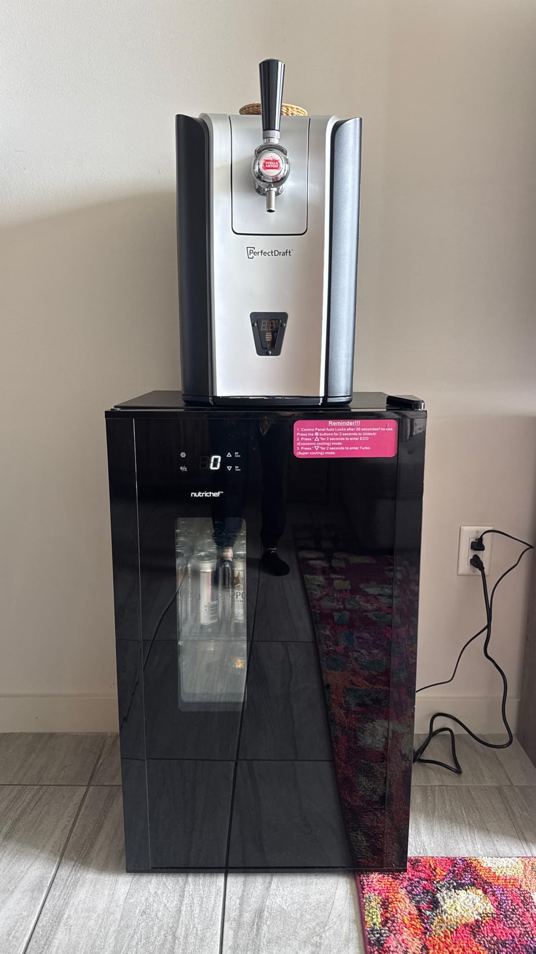 Nutrichef Beer Fridge 108 Can Capacity | Freestanding Beverage Refrigerator with Glass Door for Beer & Soda | Adjustable Temperature 21°F to 64°F | Adjustable Shelves | 19 x 17 x 33 IN | Black customer photo 1