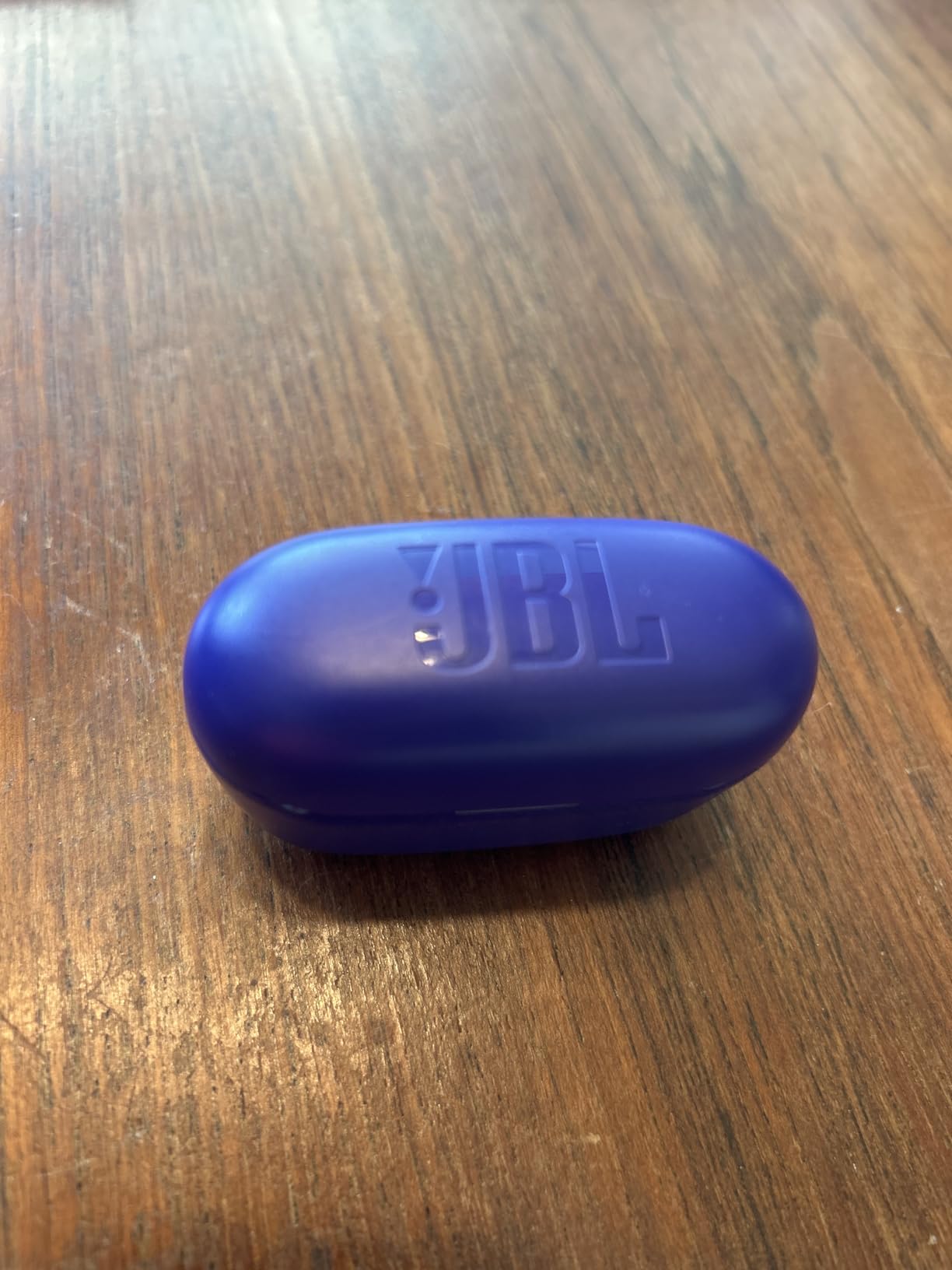 JBL Endurance Race 2 - Waterproof (IP68) sports true wireless earbuds with 4 mics for crisp, clear calls, JBL Pure Bass sound, 48Hrs of Playback, plus speed charging & Active Noise Cancelling (Purple) customer photo 2