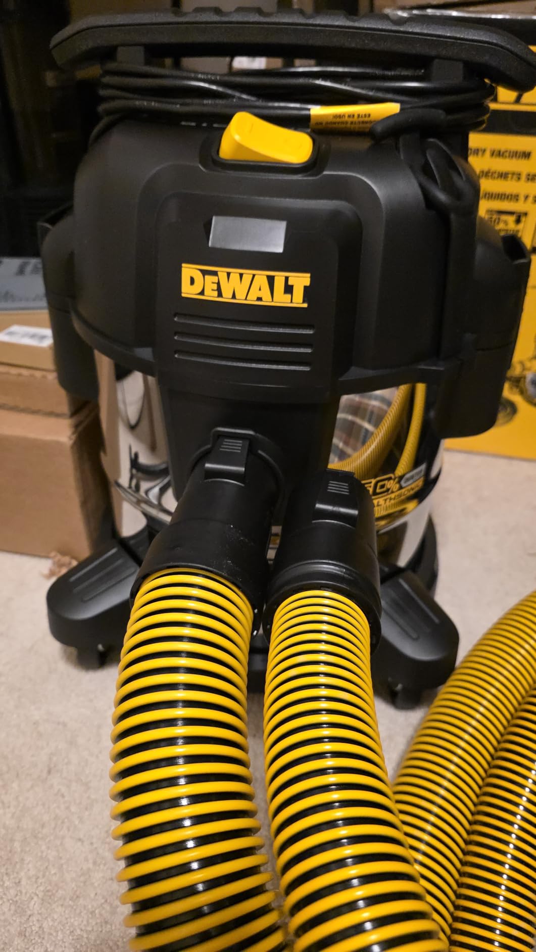 DEWALT 5 Gallon 4 HP STEALTHSONIC Shop Vacuum Wet and Dry DXV05S-QTB with 6 Dust Bags Ultra Quiet Stainless Steel Wet/Dry Vacuum Cleaner with Powerful Suction for Garage, Jobsite, and Workshop customer photo 1