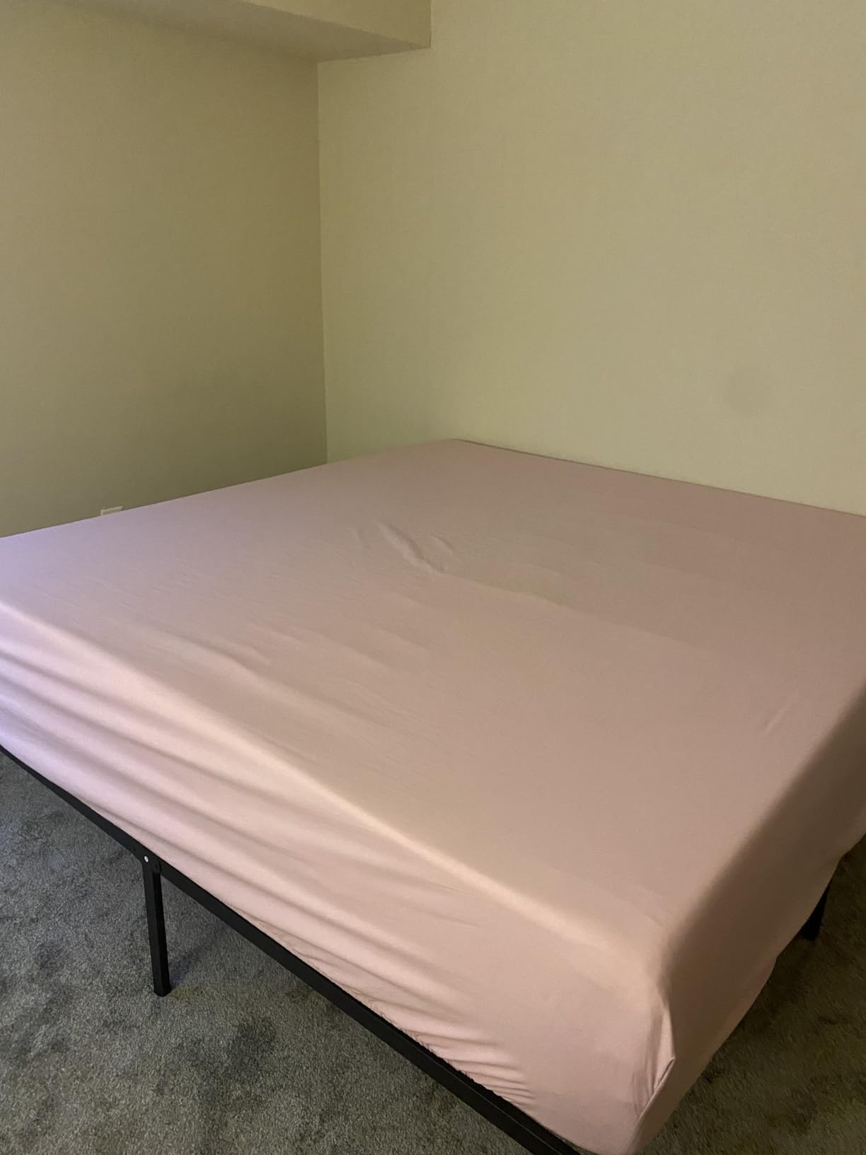 Novilla Twin Mattress 6 Inch Twin Bed Mattress Gel Memory Foam Mattresses for Cooling Night Sleep & Pressure Relief CertiPUR-US Certified customer photo 1