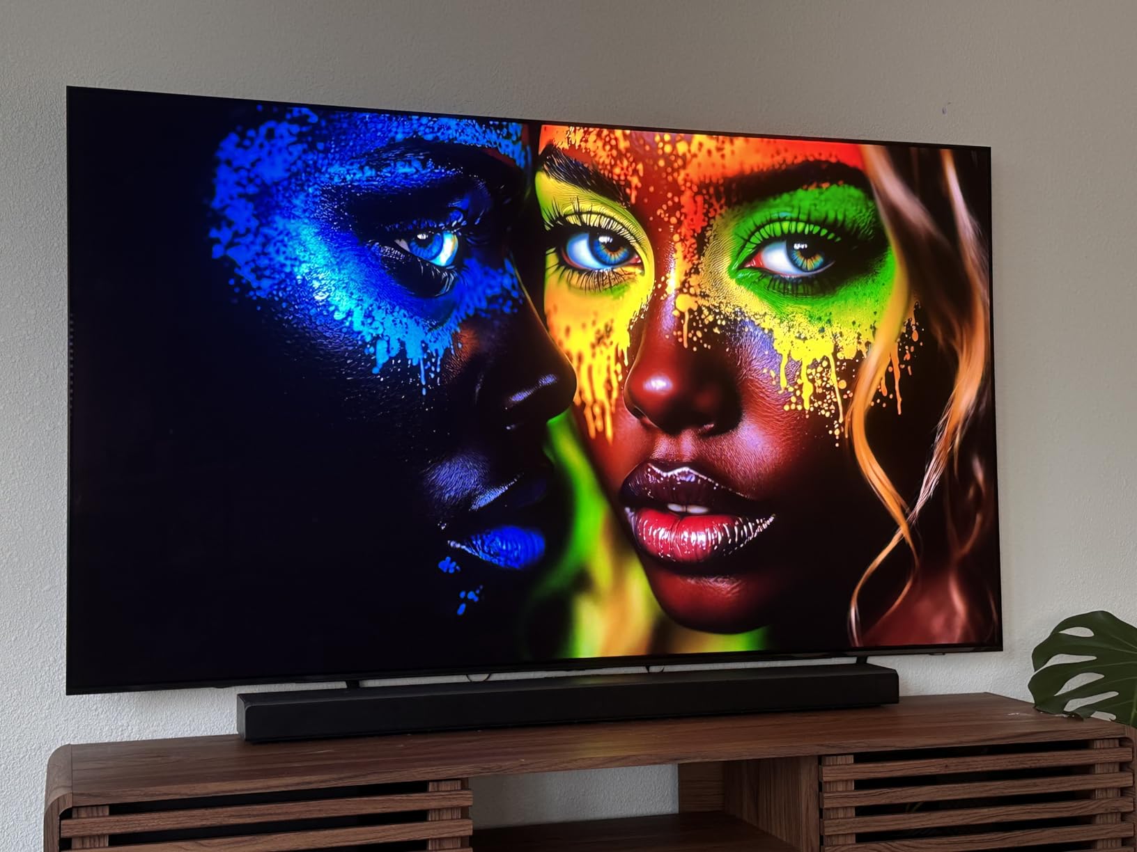 Samsung 77-Inch Class S90F Smart TV (2025 Model, 77S90F), NQ4 Gen3 Processor, Upscaling Pro, HDR+, Motion Xcelerator 144Hz, Vision, Alexa Built-in, 4K customer photo 2