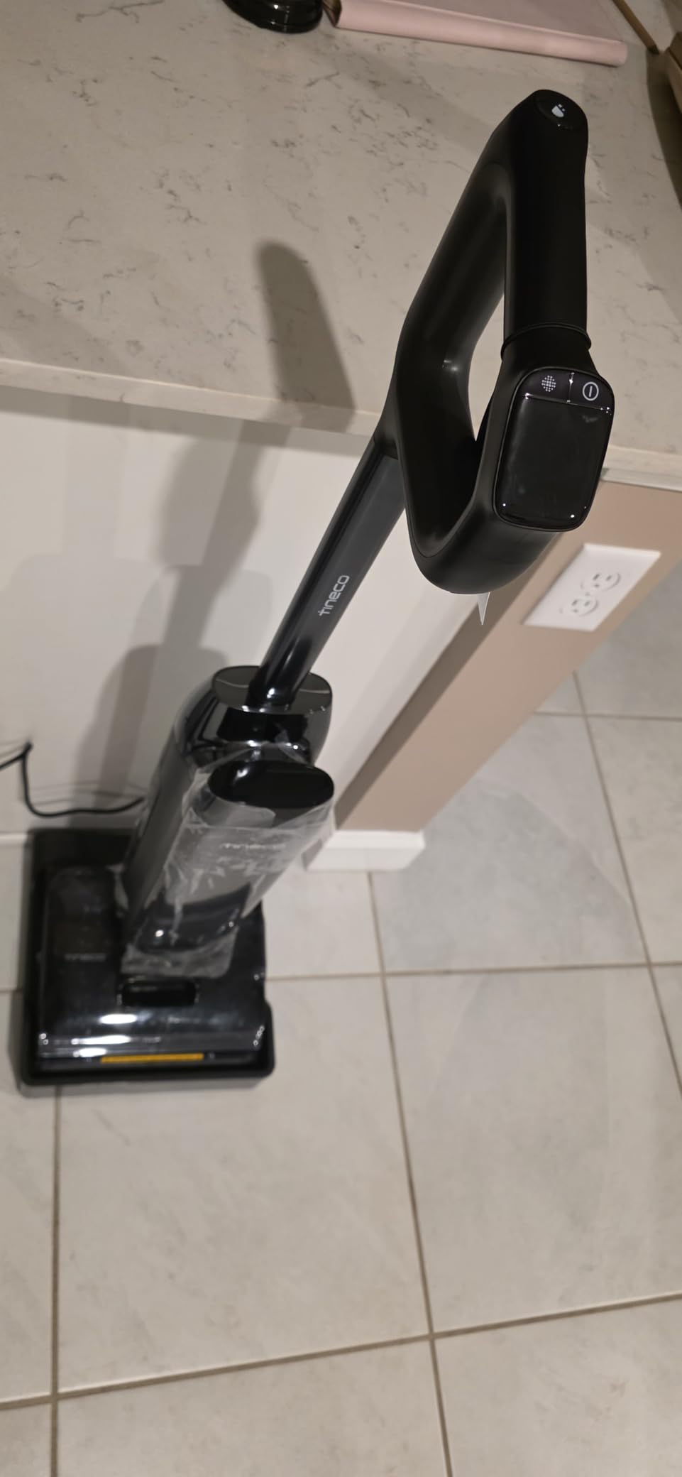 Tineco Floor One S9 Artist Steam Wet Dry Vacuum Cleaner, High-Temp Steam Cleaning, 22kPa Suction, 360 SmoothDrive, Anti-Tangle Design, 185F Flashdry, Long Runtime, 180 Lay-Flat customer photo 2