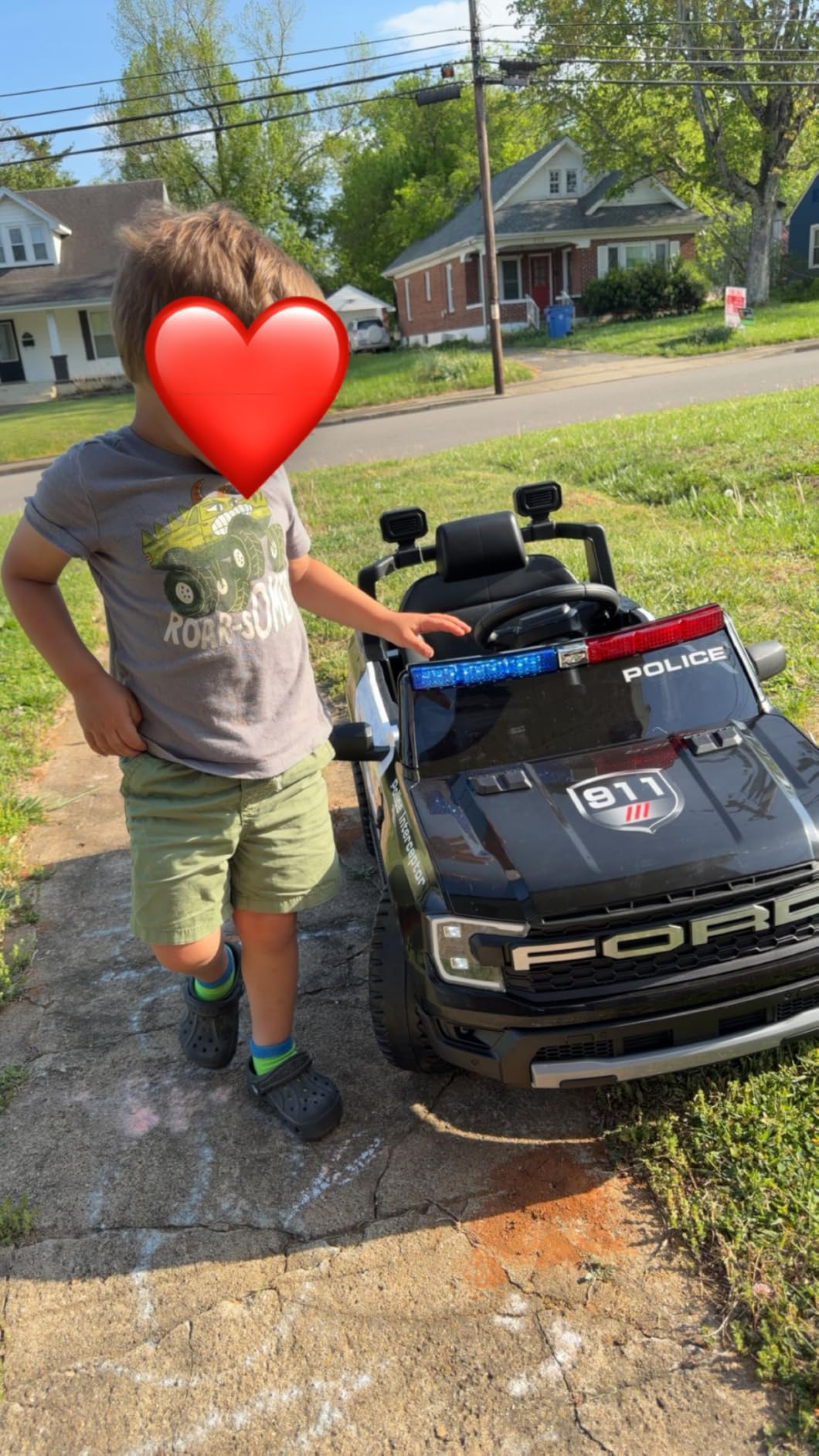 ANPABO Licensed Ford Police Car Ride On, 12V Kids Cars to Drive w/Realistic LED Siren Flashing Light, Megaphone, Remote Control, Music, Storage Trunk, Electric Cars for Kids Ages 2+, Black customer photo 1