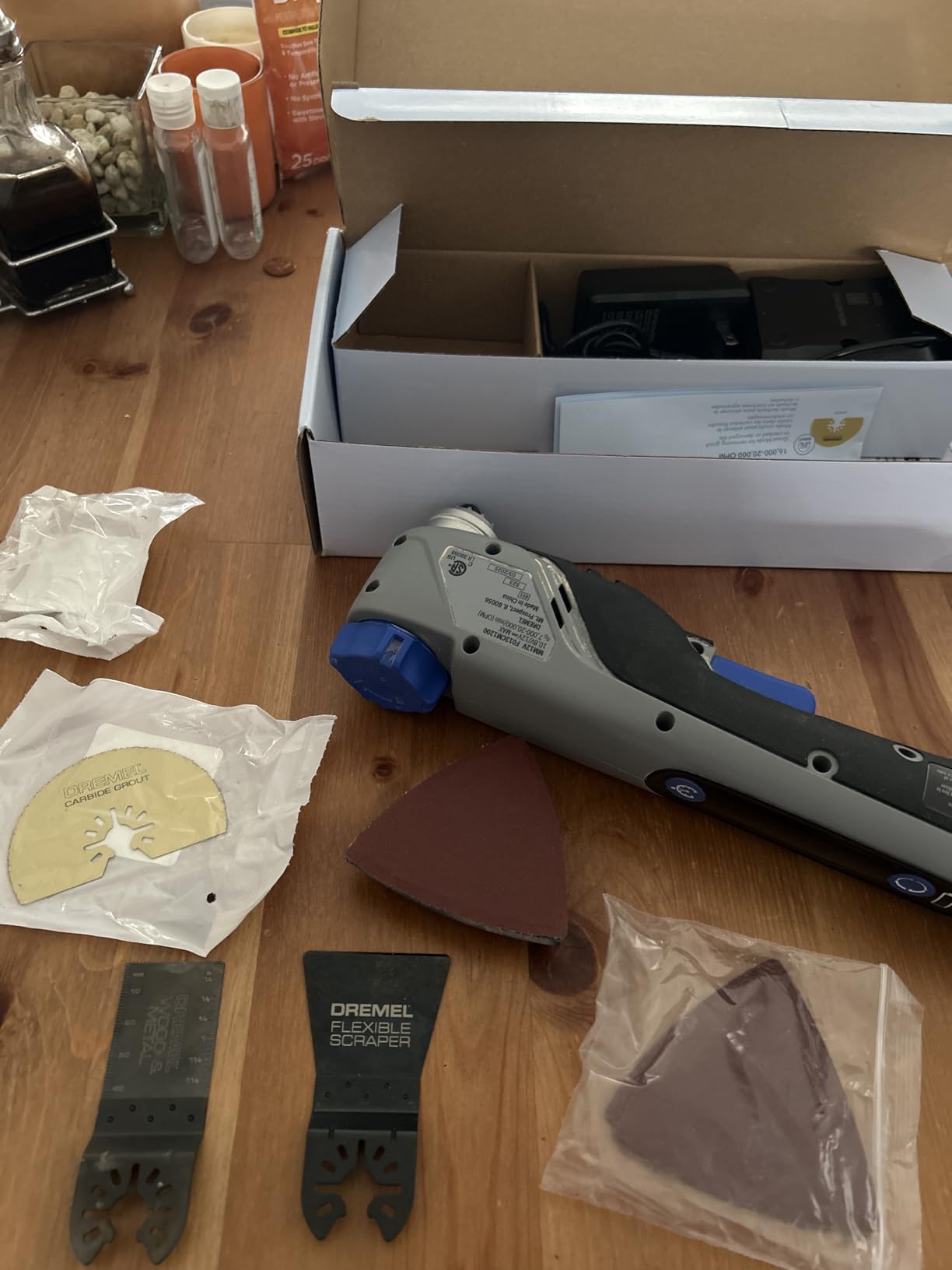 Dremel Blueprint 12V Brushless Project Multi-Tool with Integrated Application Selector (MM12V-S1) customer photo 2