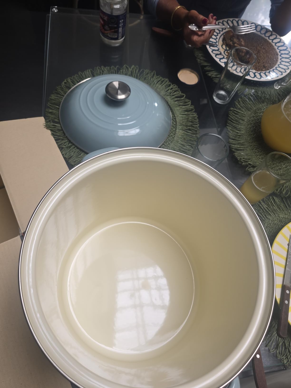 Le Creuset Enamel on Steel Traditional Stockpot, 6 qt., Sea Salt with Stainless Steel Knob customer photo 1