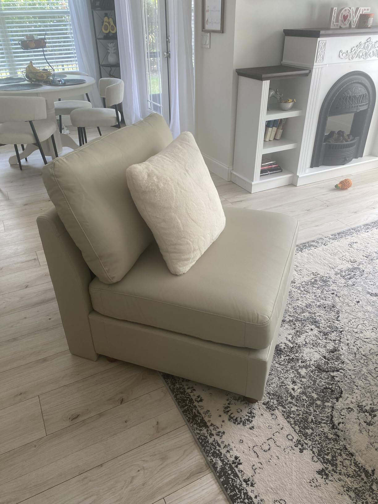EASE MOOSE Oversized Modular Sectional Sofa,Leather Sectional Couch with Deep Seat,Extra Large U Shaped Couch,Faux Leather Material Sofa Modern Comfy Scratch Resistant,Beige customer photo 2