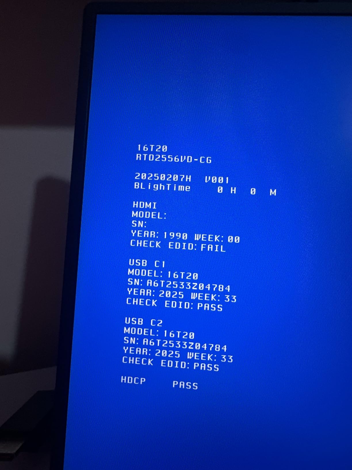 AOC 16T20 Portable Monitor 15.6