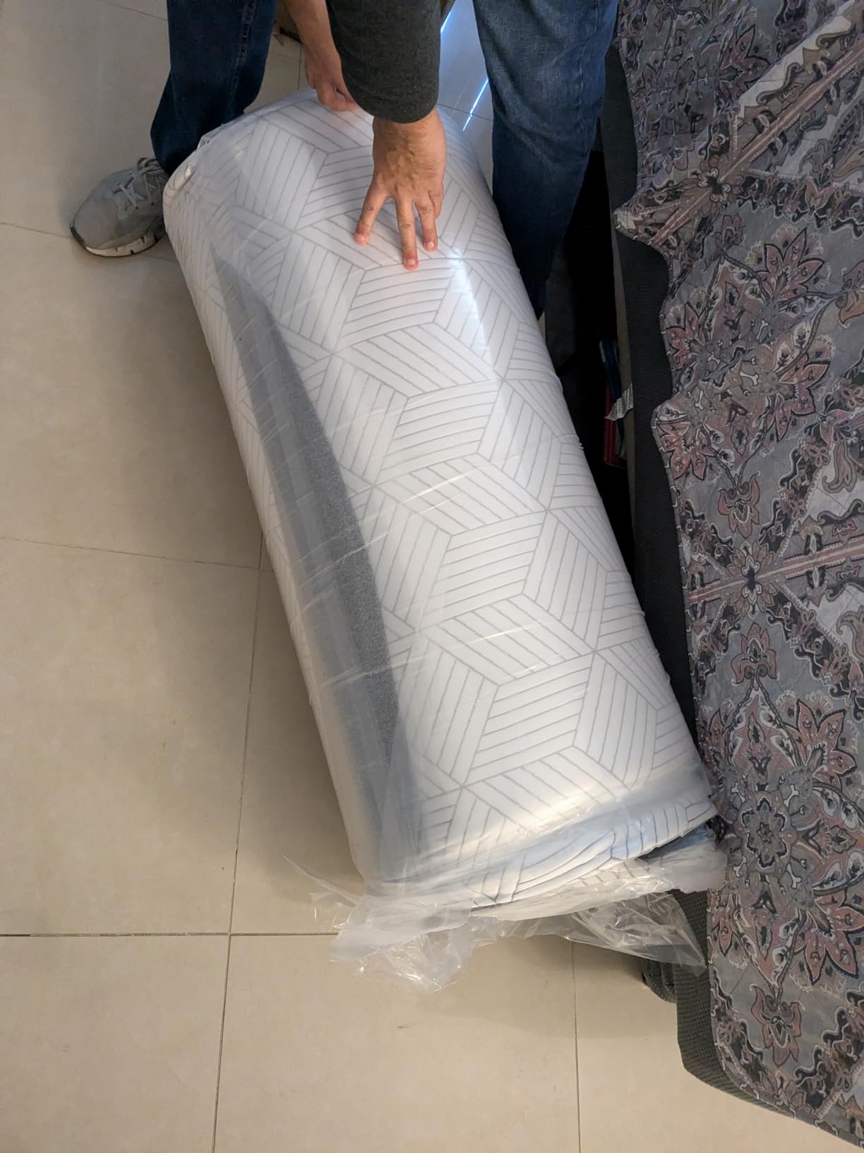 FATHOM Firm Twin Mattress 6 Inch Memory Foam Mattress Twin Size Bed in a Box for Back Pain Relief and Cool Sleep with Gel Foam and Removeable Fiberglass Free Cover, CertiPUR-US Certified customer photo 1