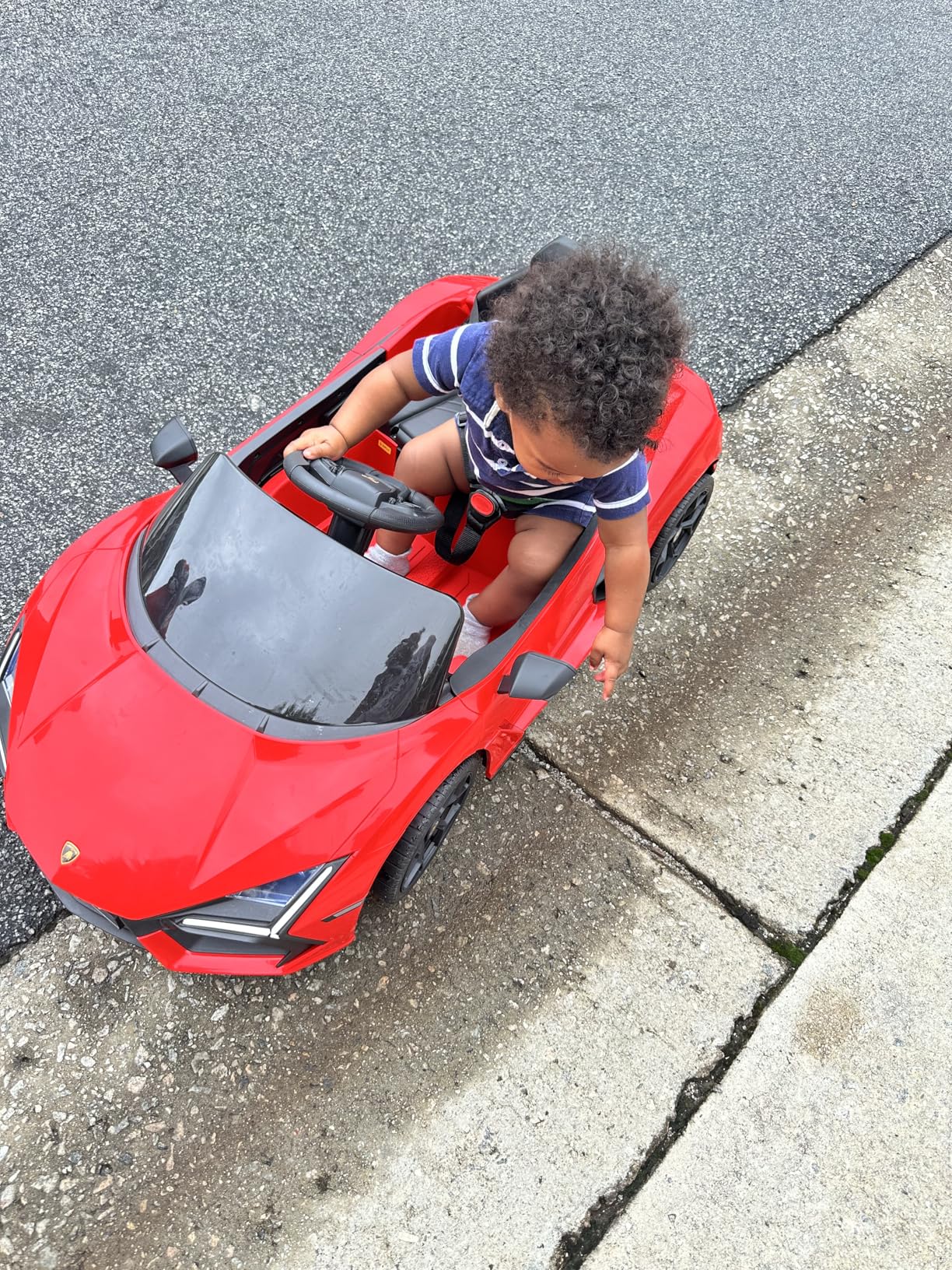 ELEMARA Kids Lamborghini Electric Cars with Scissor Doors, Remote Control Battery Kids Car, 12V Ride On Car for Toddlers with LED Light, Bluetooth, MP3 Player and Wide Seat, Deep Red customer photo 1