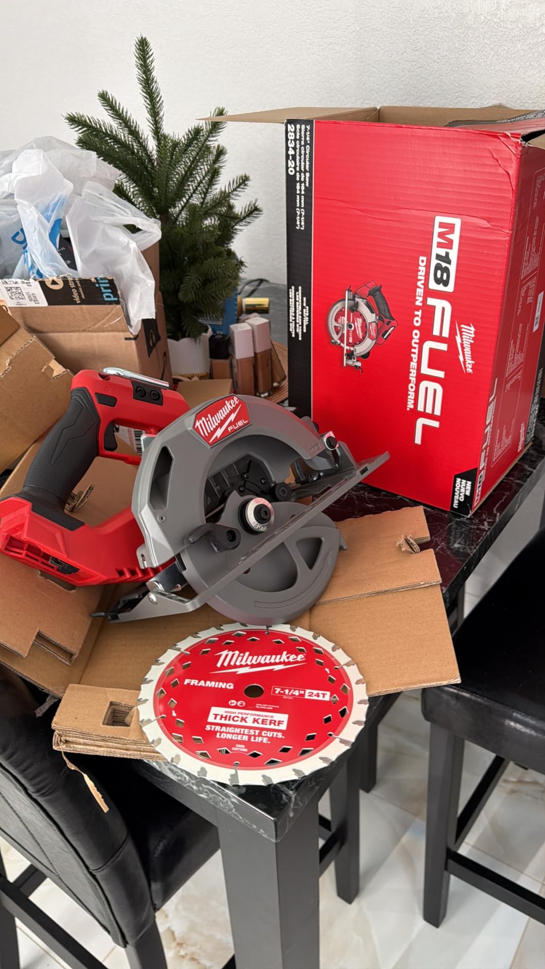 Milwaukee M18 Fuel 7-1/4 Inch Circular Saw (Bare Tool) customer photo 1