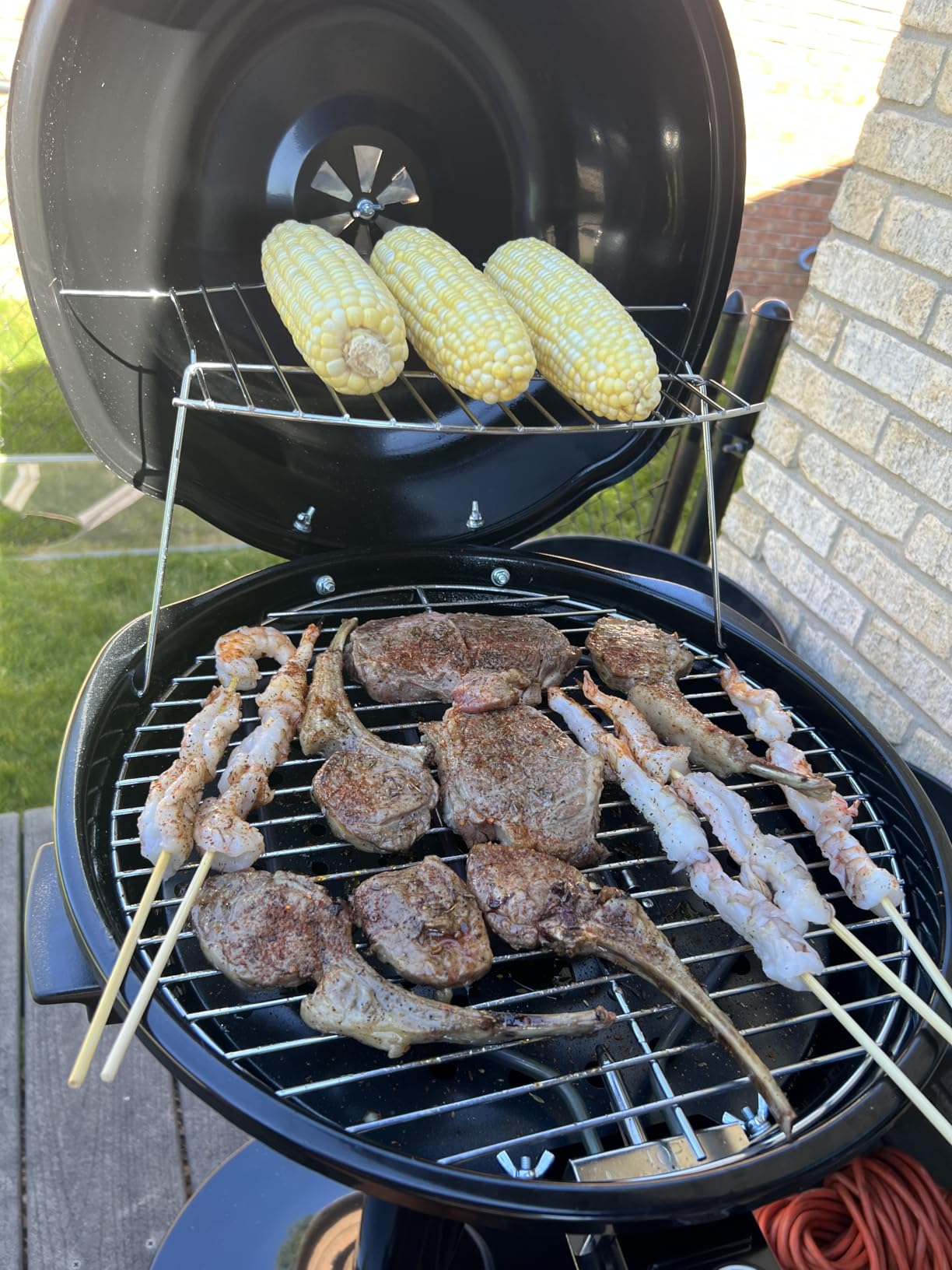 Electric Grill, Techwood Indoor/Outdoor Electric BBQ Grill, 1600W Portable Removable Stand Grill with Adjustable Heat & Drip Tray, Double Layer Design for Party, Patio & Backyard customer photo 2