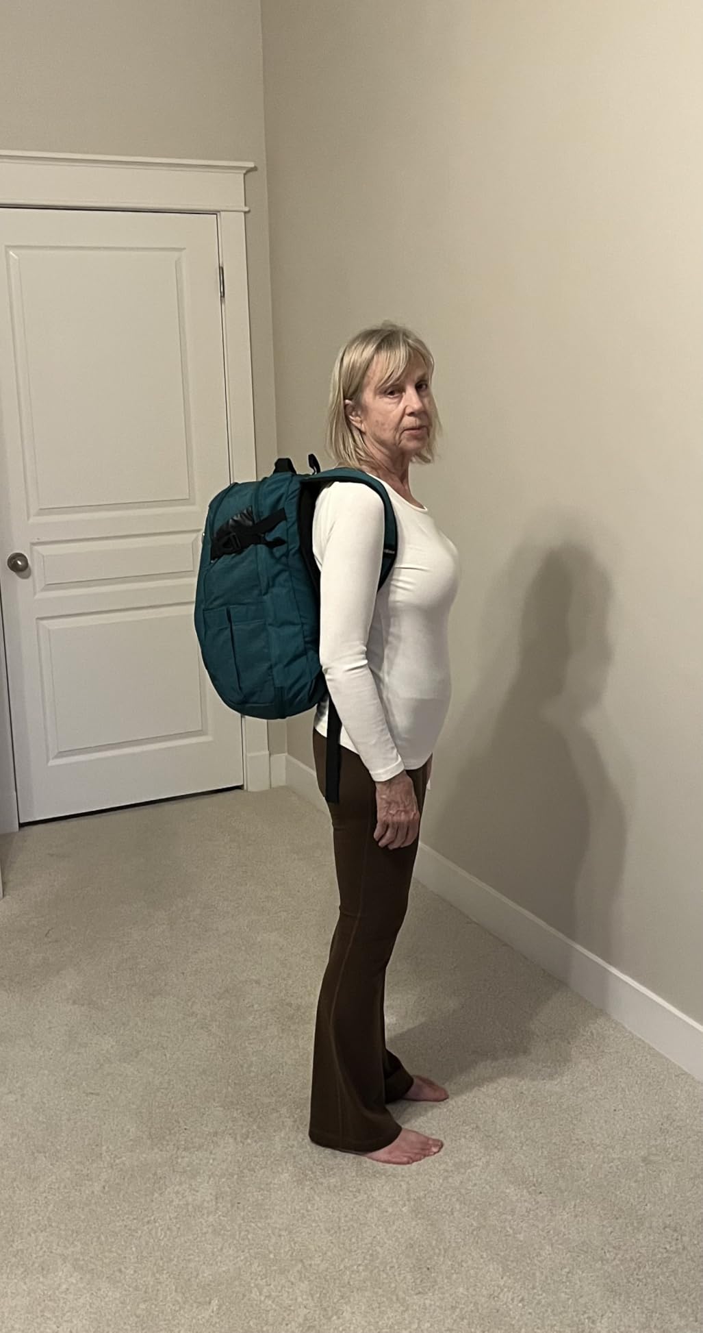 tomtoc Travel Backpack 28L, TSA Friendly Flight Approved Carry-on Luggage, Personal Item Travel Bag, Water-Resistant Lightweight Business Rucksack, Fits 16 Inch Laptop customer photo 1