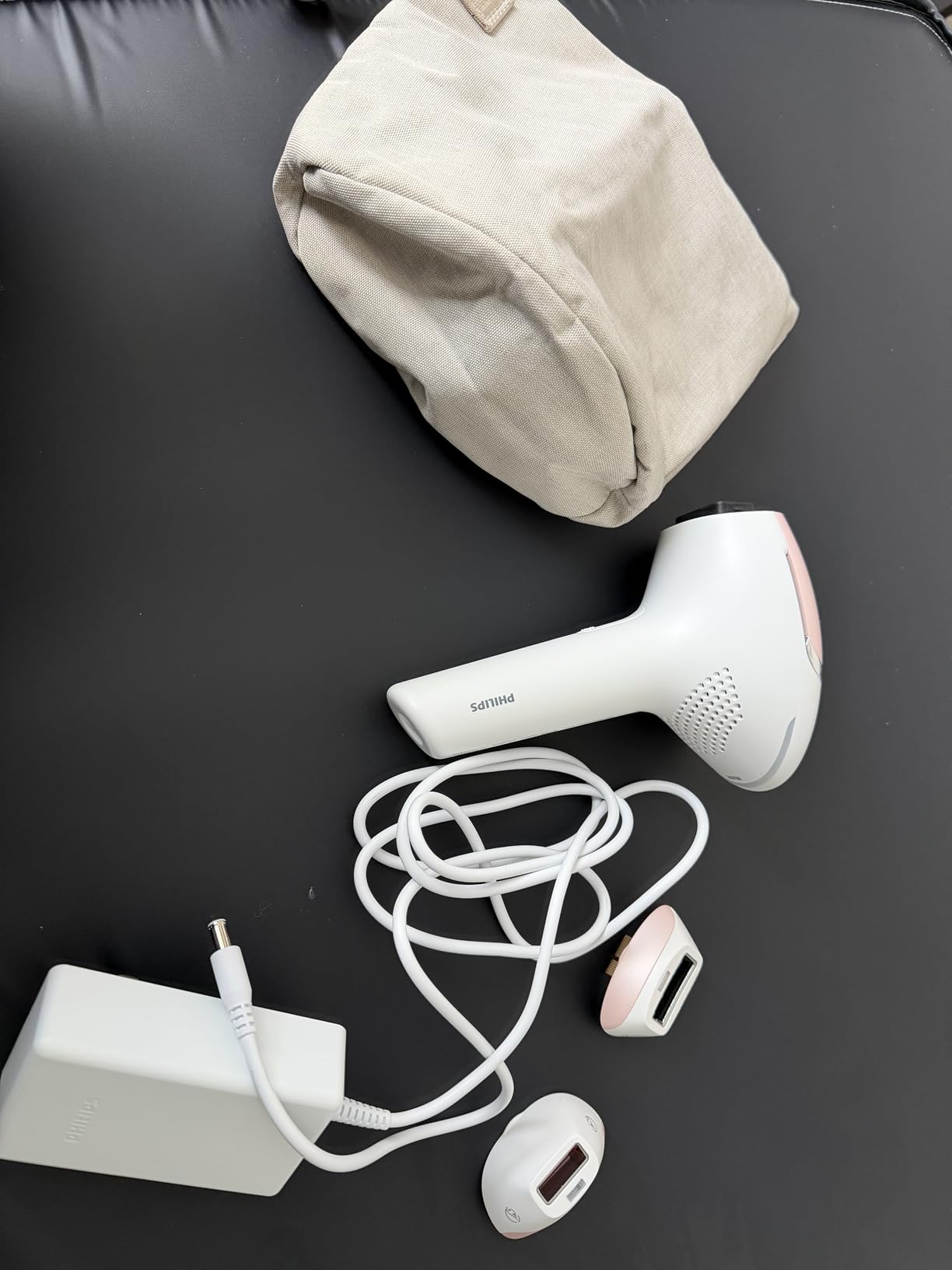 Philips Lumea 8000 Series IPL Hair Removal Device - Permanent Laser Hair Reduction for Women & Men, Easy and Comfortable Use at Home, SenseIQ, 2 Attachments, BRI932/03 customer photo 2