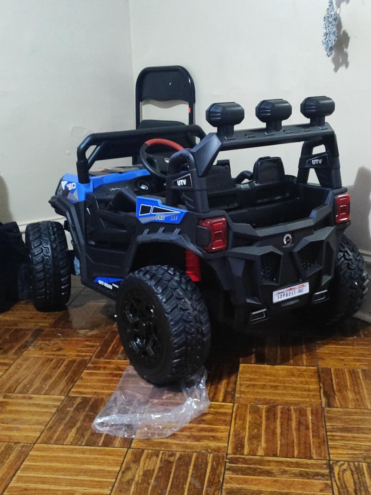 Sopbost 24V Premium 4x4 Ride On UTV for Kids with Remote Control, Electric Off-Road Truck with EVA Rubber Tires, 2WD/4WD Switch, Music & LED Lights, Battery Powered Car for Big Kids Ages 3-8 (Blue) customer photo 2