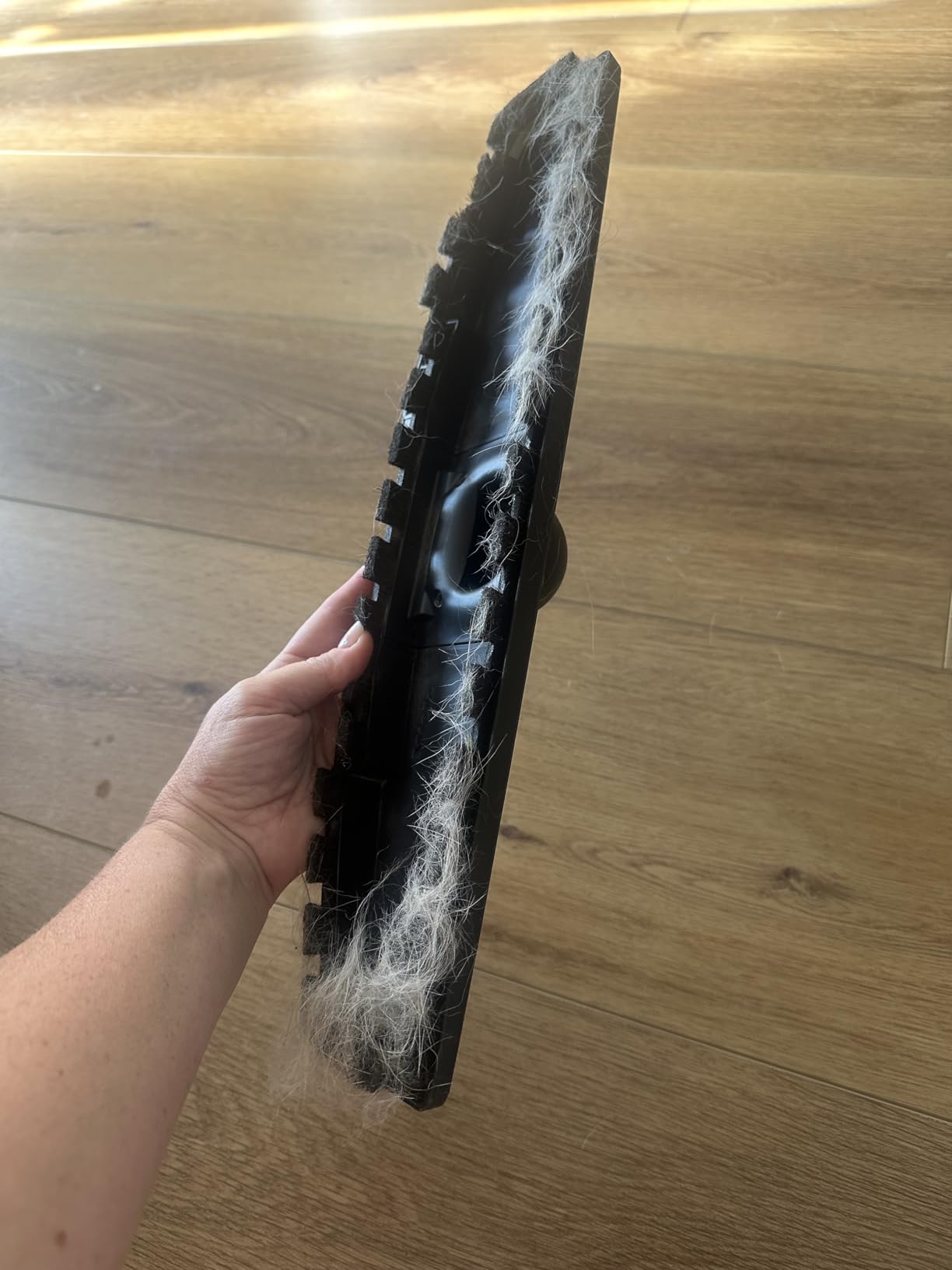 Miele Guard M1 Parquet XL Hard Floor Bagged Canister Vacuum Cleaner with High Suction Power, Brilliant White customer photo 2