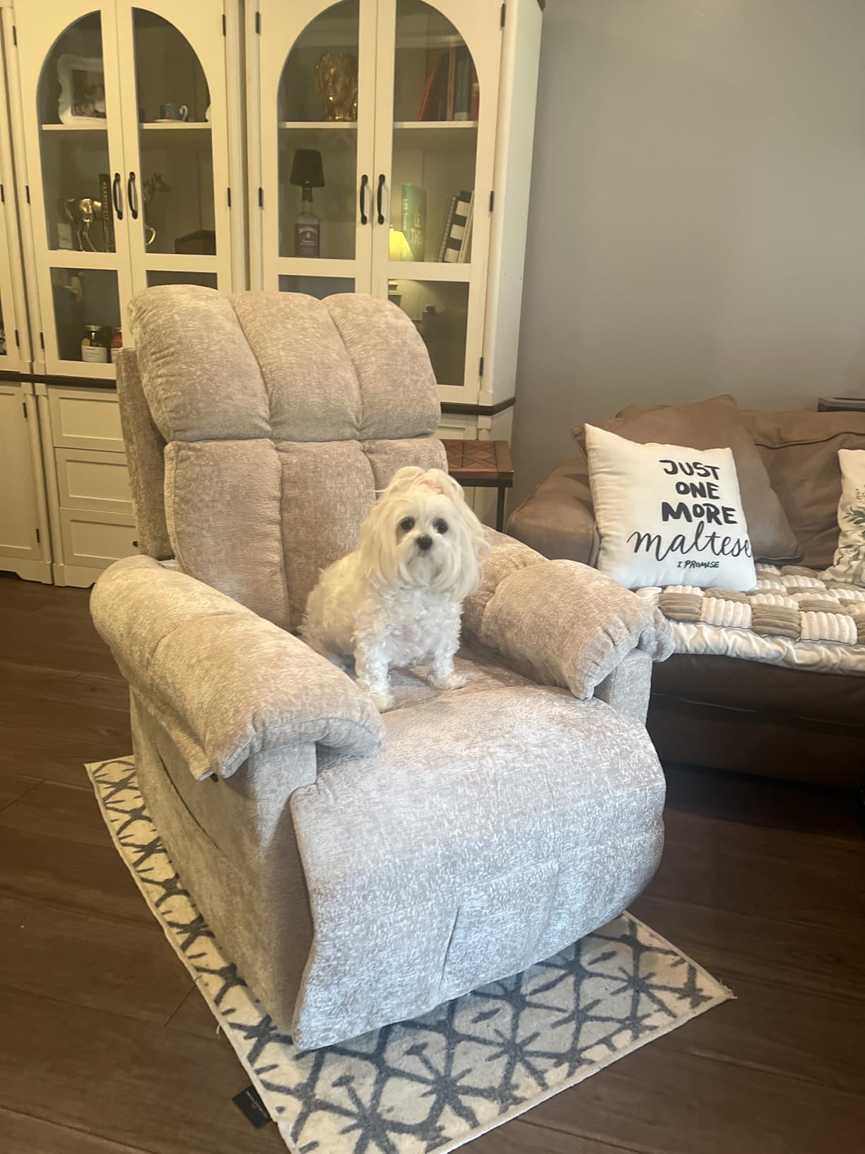 Korser Recliner Chair, Swivel Rocker Recliner Chair for Adults, Small Recliners for Small Spaces, Upholstered Manual Recliner with Side Pockets, Nursery Rocking Chair for Living Room, Chenille, Beige customer photo 1